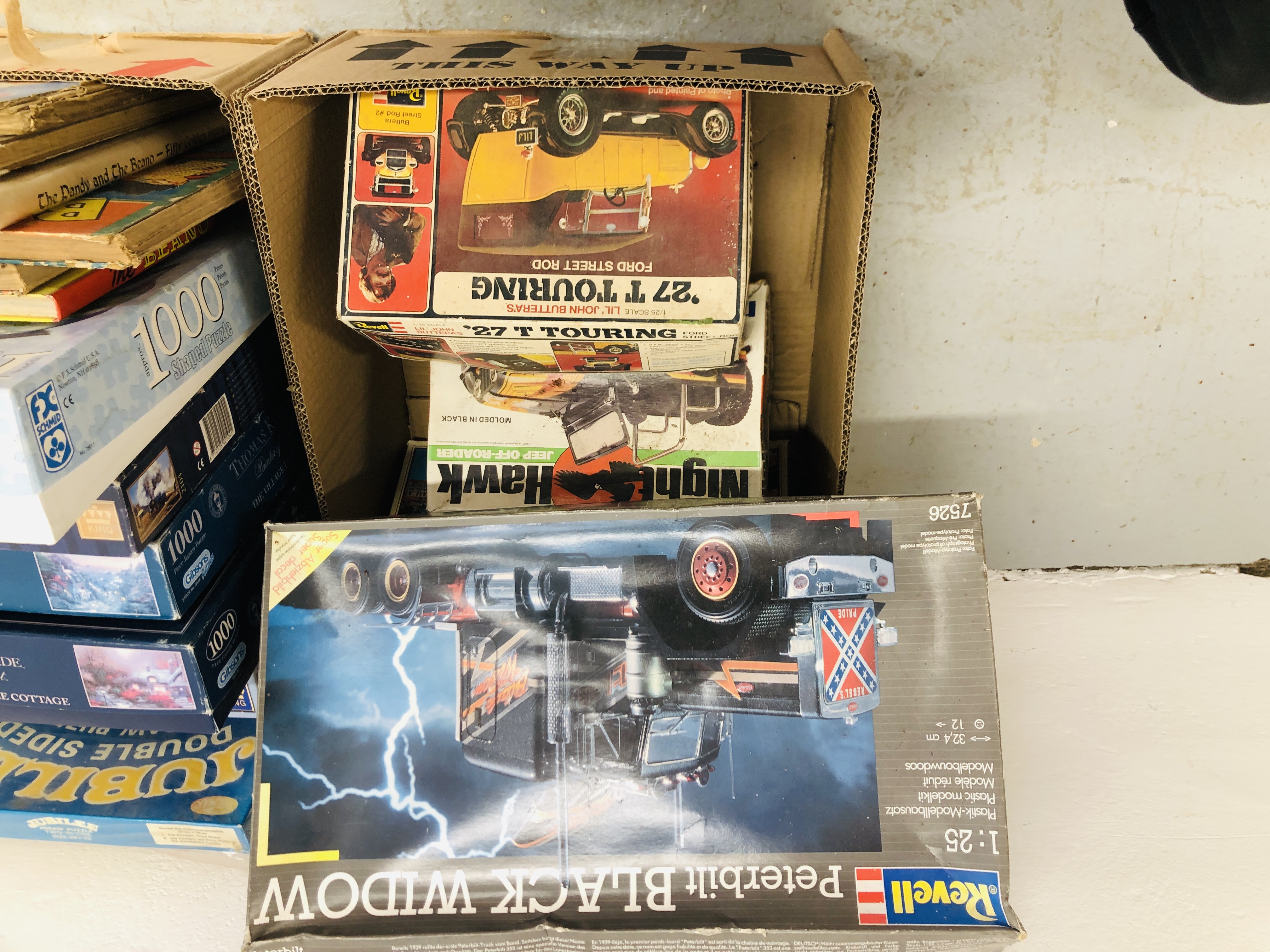 3 BOXES CONTAINING MODELS MATCHBOX, AIRFIX, JIGSAWS, NEW, UNUSED AND USED, 3 THE BEANO BOOKS, DANDY, - Image 8 of 8