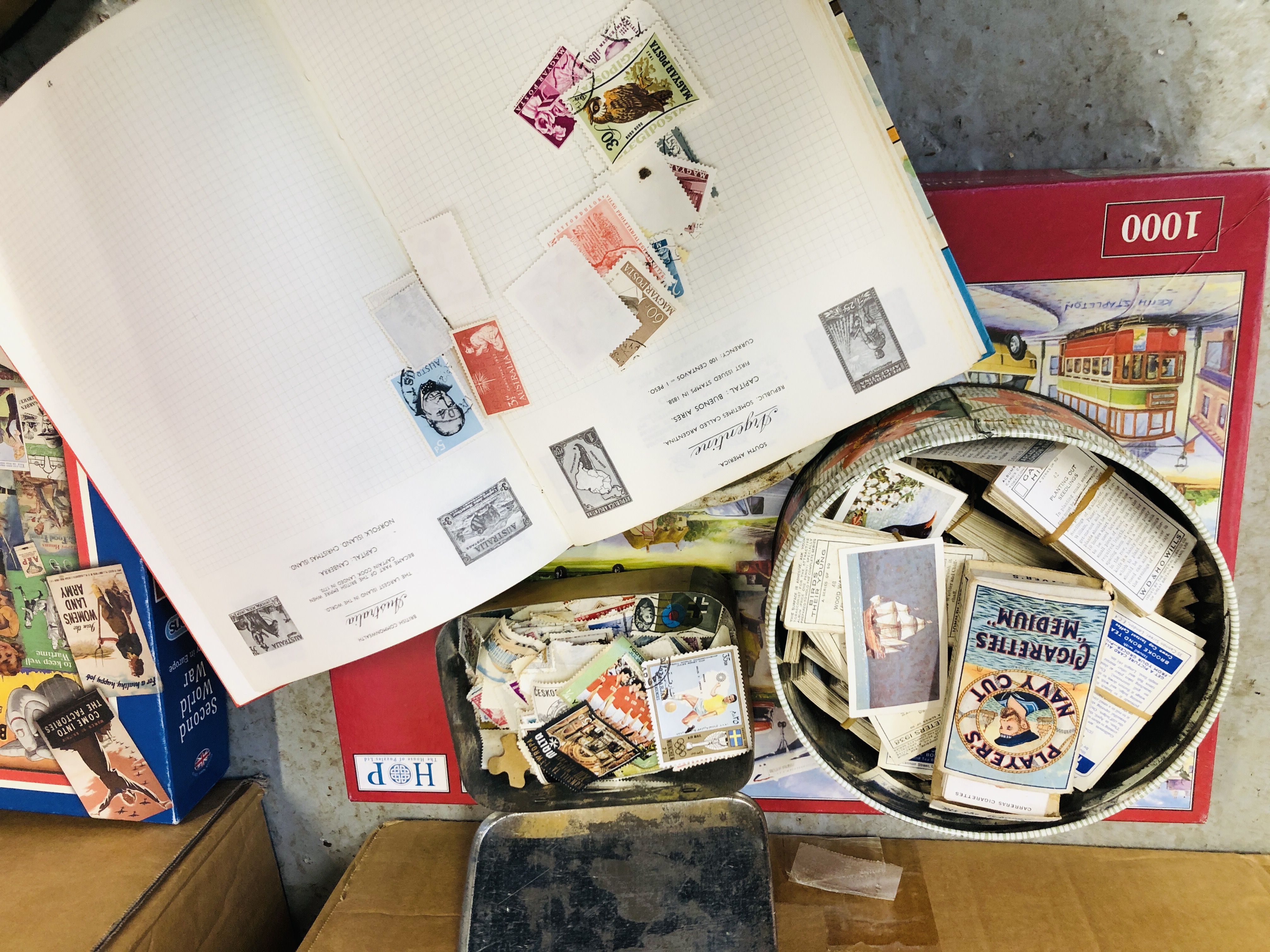 2 BOXES A/F CONTAINING VINTAGE JIGSAWS, TO INCLUDE WONDERS OF THE WORLD, WINDSOR CASTLE, THE LYRIC, - Image 3 of 7