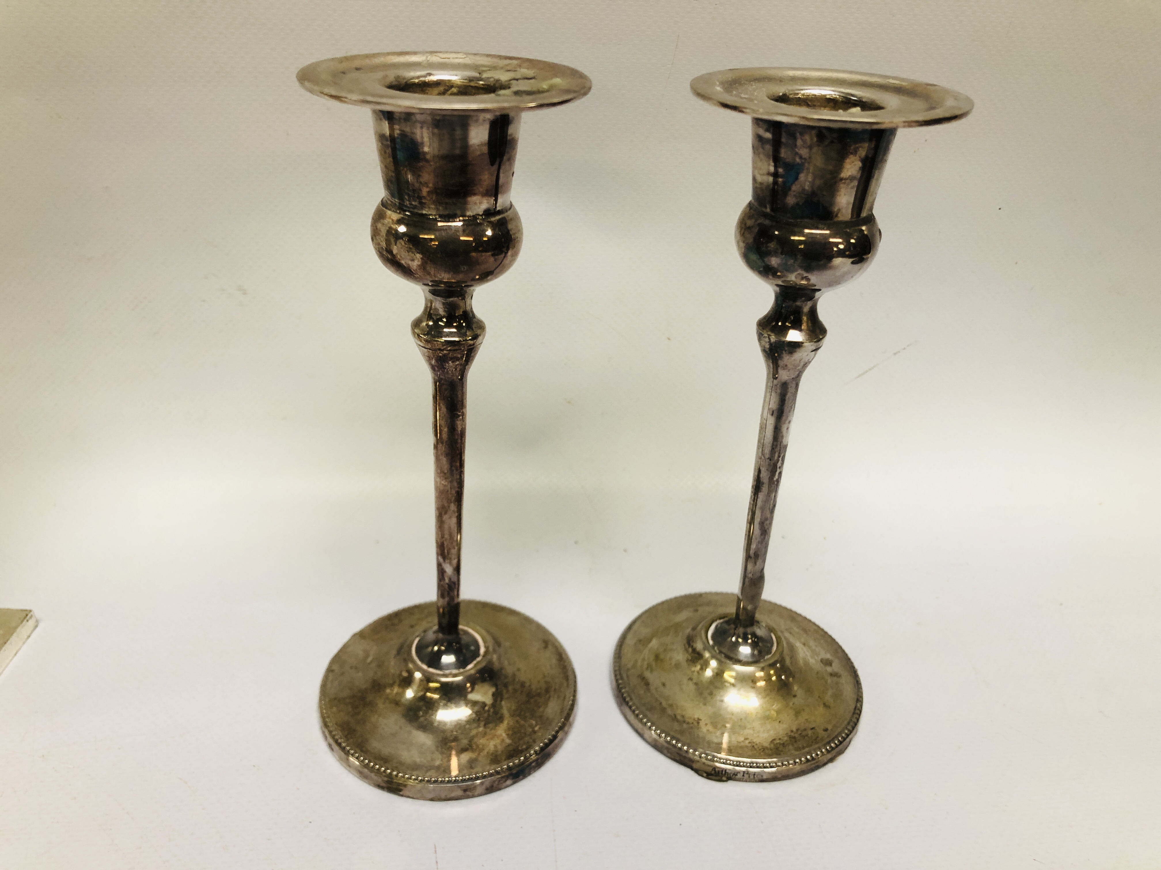 A COPPER OIL LAMP NO SHADE A/F, 2 X PAIRS OF SILVER PLATED CANDLESTICKS, - Image 9 of 17