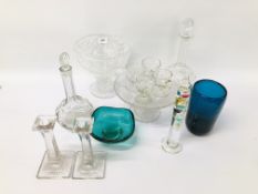 COLLECTION OF GLASSWARE TO INCLUDE VINTAGE DECANTERS, CAKE STAND, BLUE GLASS VASE,