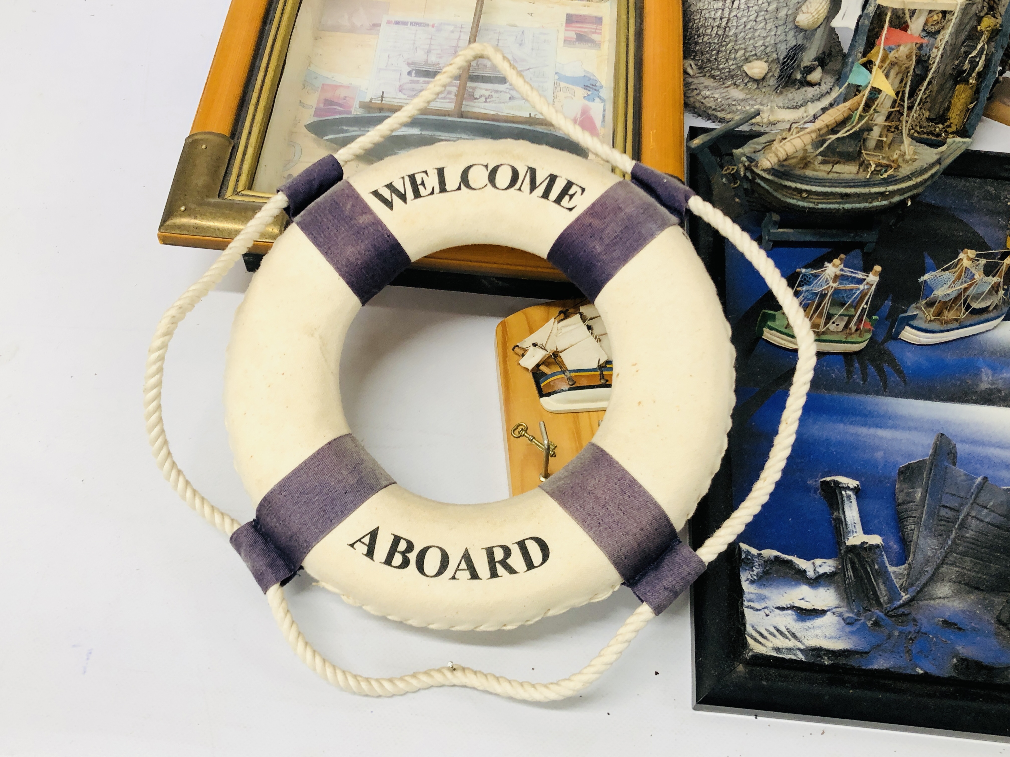 3 NAUTICAL 3D CASED DISPLAYS AND OTHER NAUTICAL ITEMS TO INCLUDE SAILING SHIPS, LIGHTHOUSES ETC. - Image 6 of 11