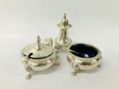 A SILVER 3 PIECE CRUET BIRMINGHAM ASSAY MAKER EWH, COMPRISING PEPPER,