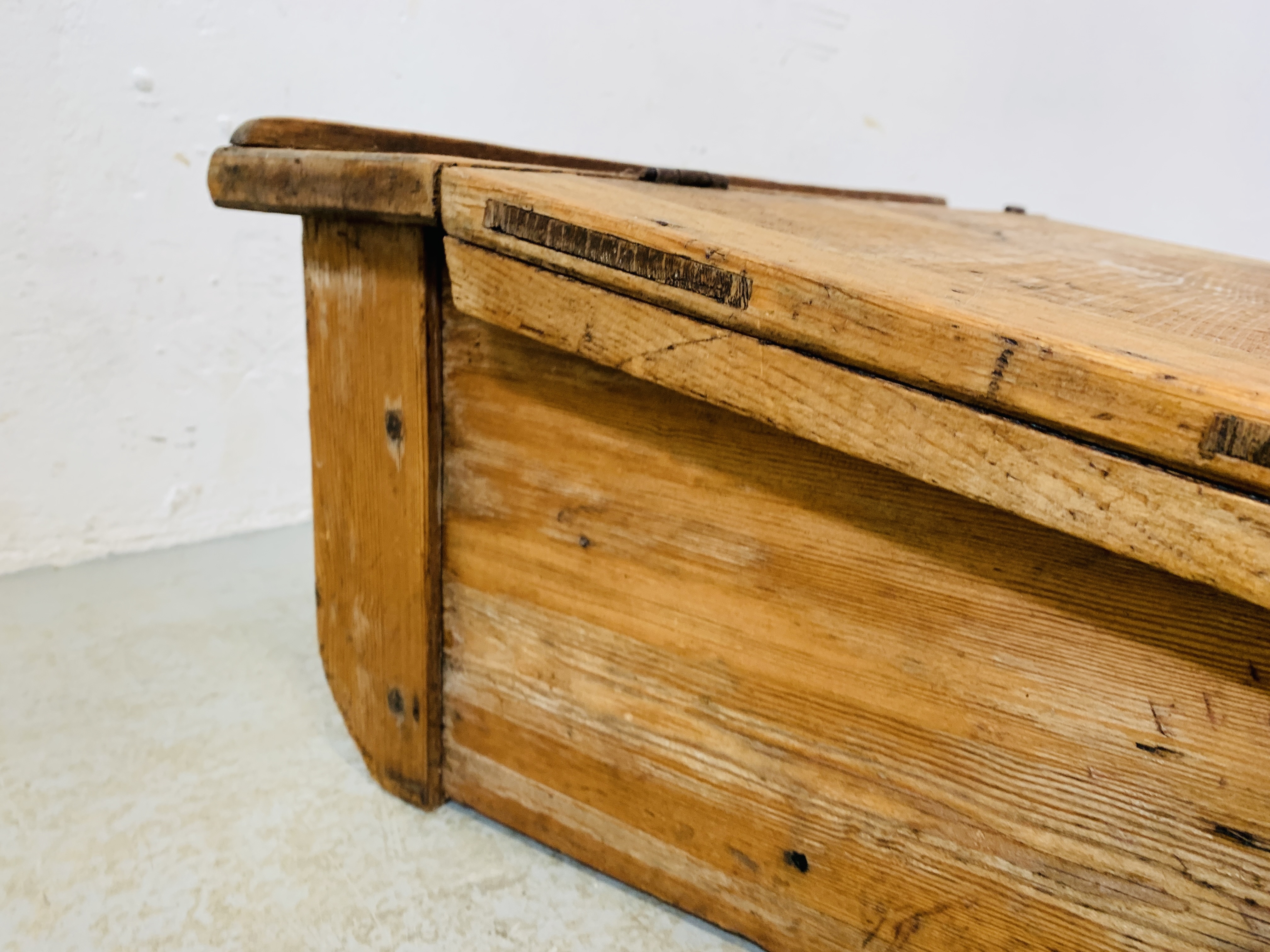 AN ANTIQUE WAXED PINE TABLE TOP CLERKS DESK W 75CM, D 60CM, - Image 8 of 9