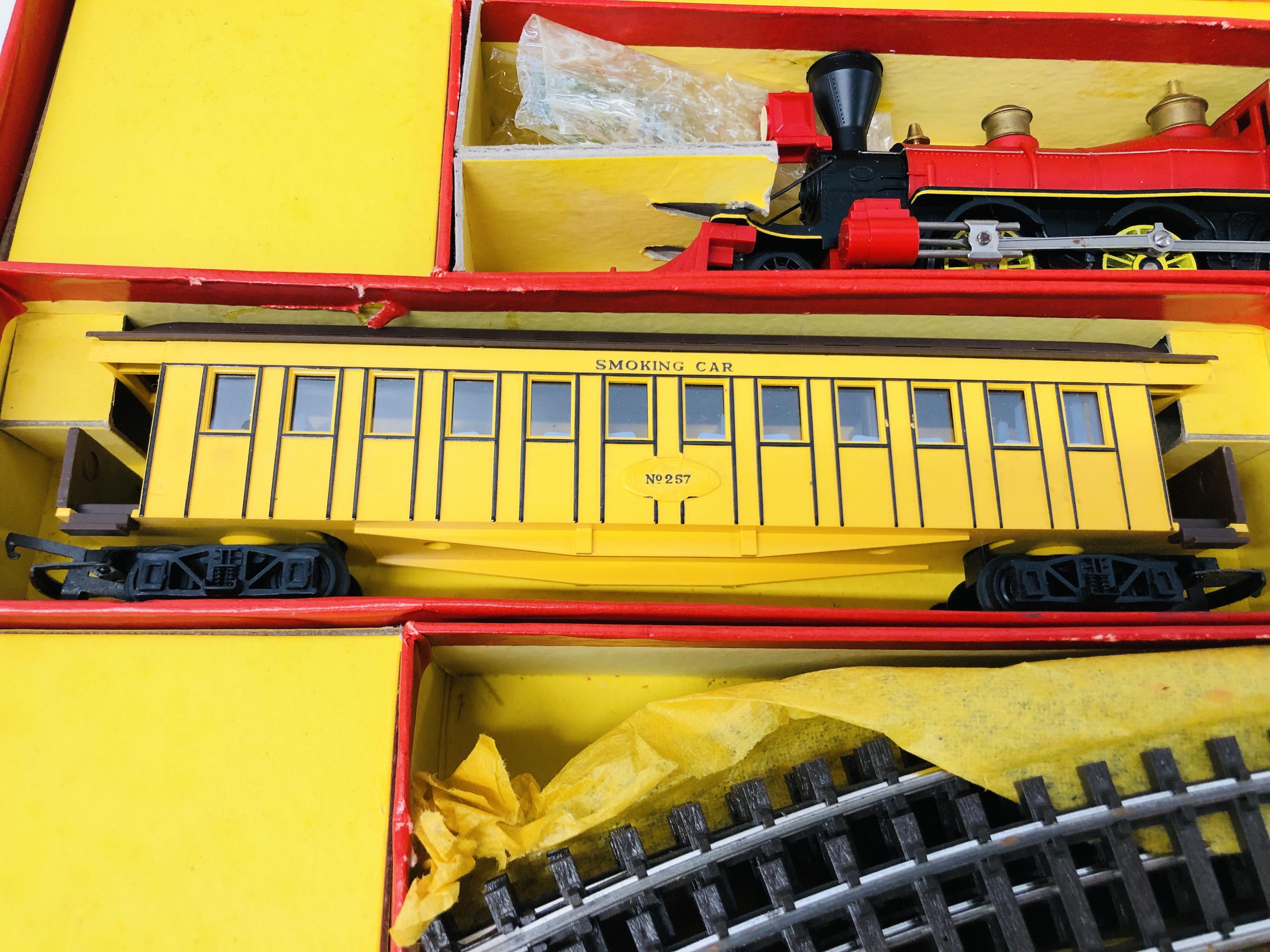 A BOXED TRIANG 00 GAUGE RS. - Image 9 of 12