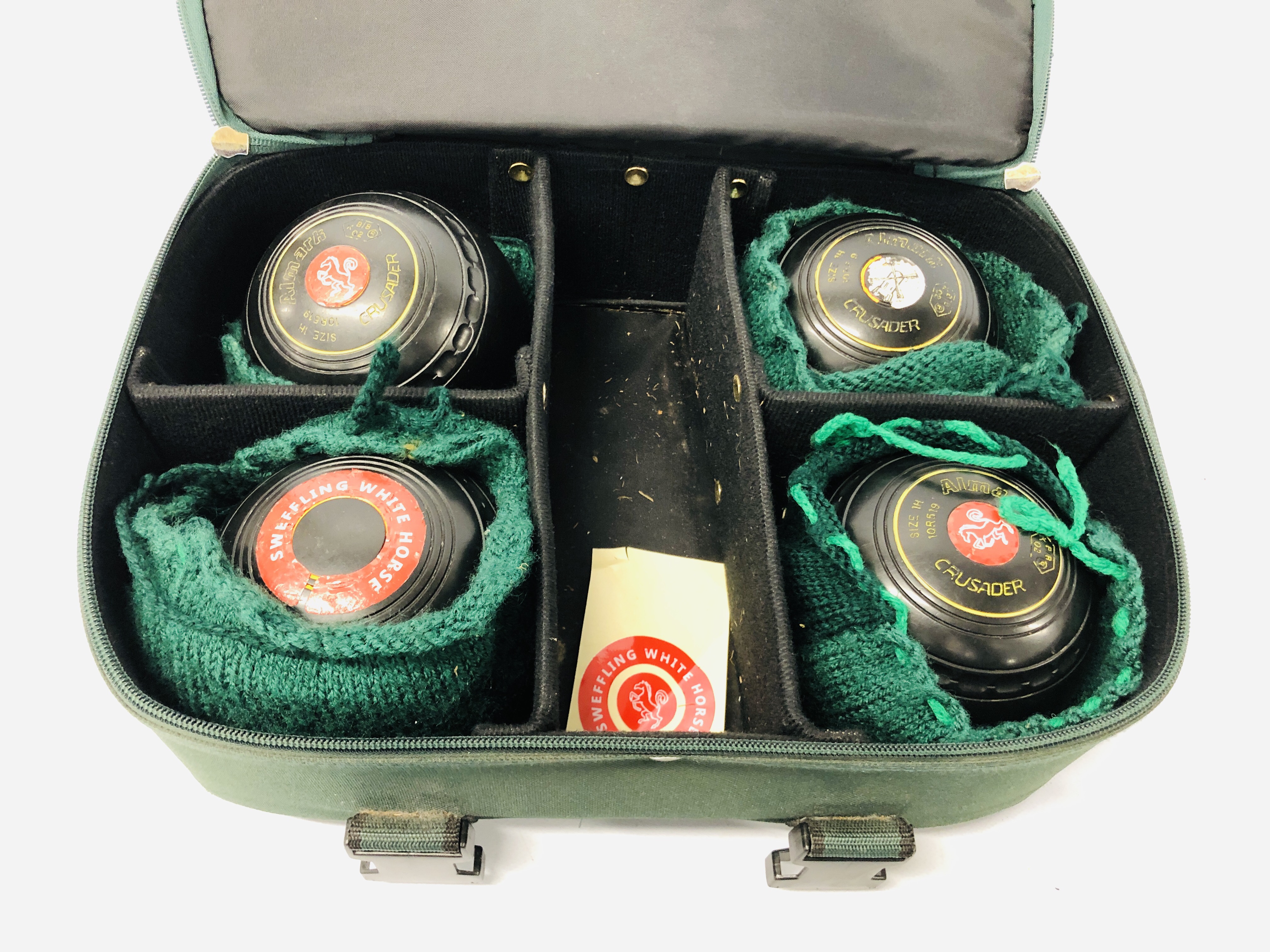 2 SETS OF 4 HENSILITE LAWN BOWLS (TAYLOR-ROLPH TYROLITE 4 & ¾ BIAS 3 AND ALMARK CRUSADOR SIZE 1H) - Image 4 of 7