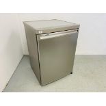 A SIEMENS SILVER FINISH UNDER COUNTER FREEZER - SOLD AS SEEN
