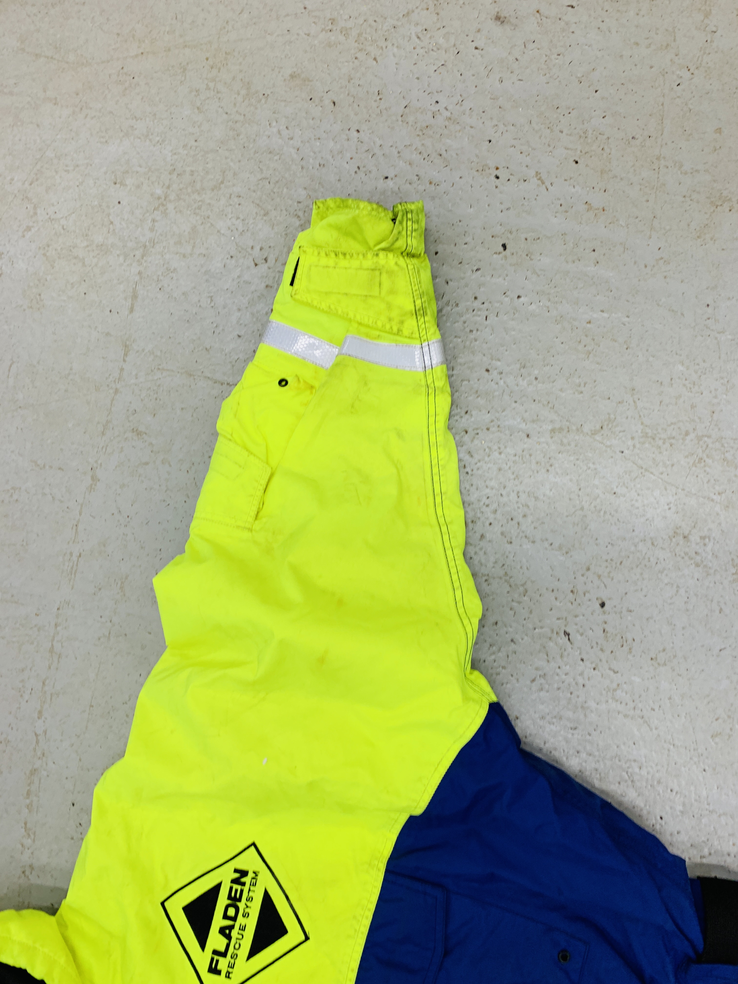 A FLADEN RESCUE SYSTEM FULL BODY SUIT SIZE XXL (YELLOW AND BLUE) - Image 3 of 5