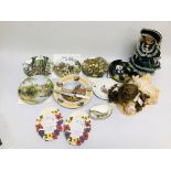 7 COLLECTORS PLATES TO INCLUDE WEDGEWOOD, A BOXED COALPORT MING ROSE SAUCE BOAT IN PRESENTATION BOX,