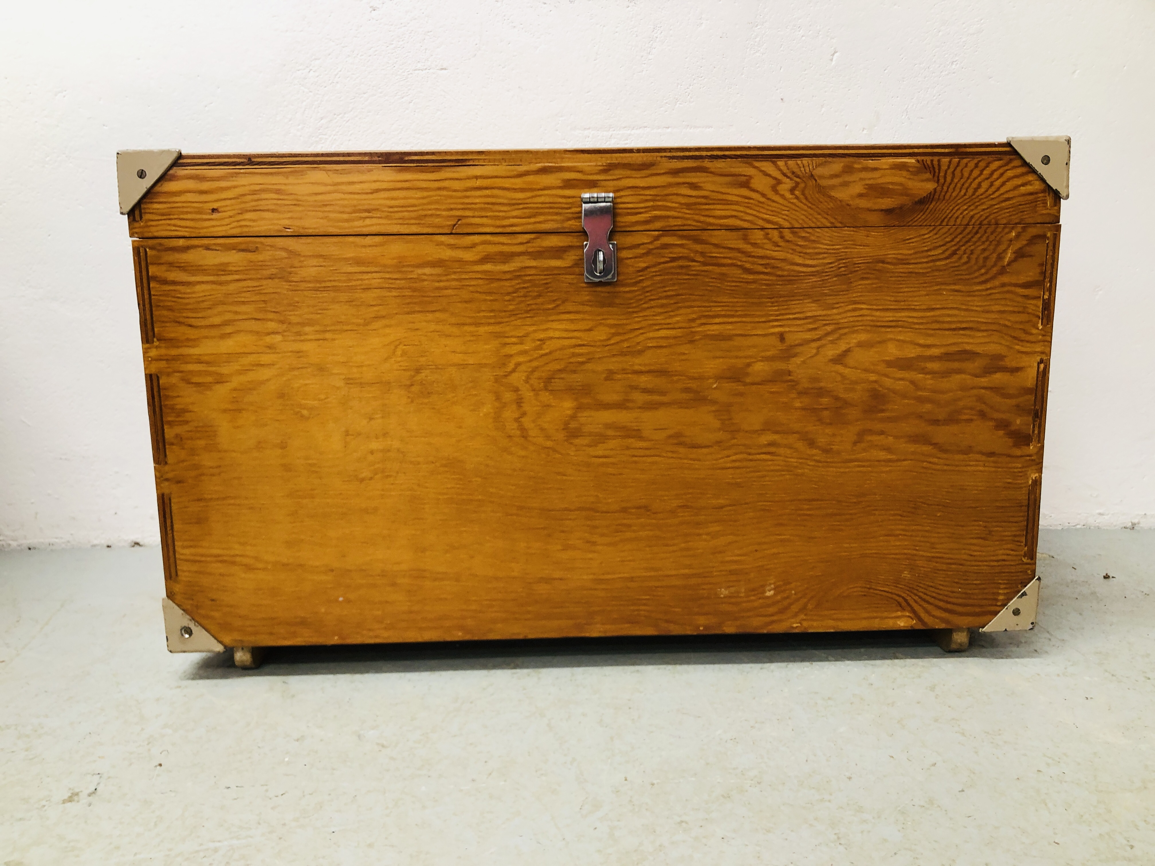 A PINE TOY BOX HINGED TOP METAL LIFTING HANDLES AND LATCH, W 76CM, H 43CM, - Image 8 of 10