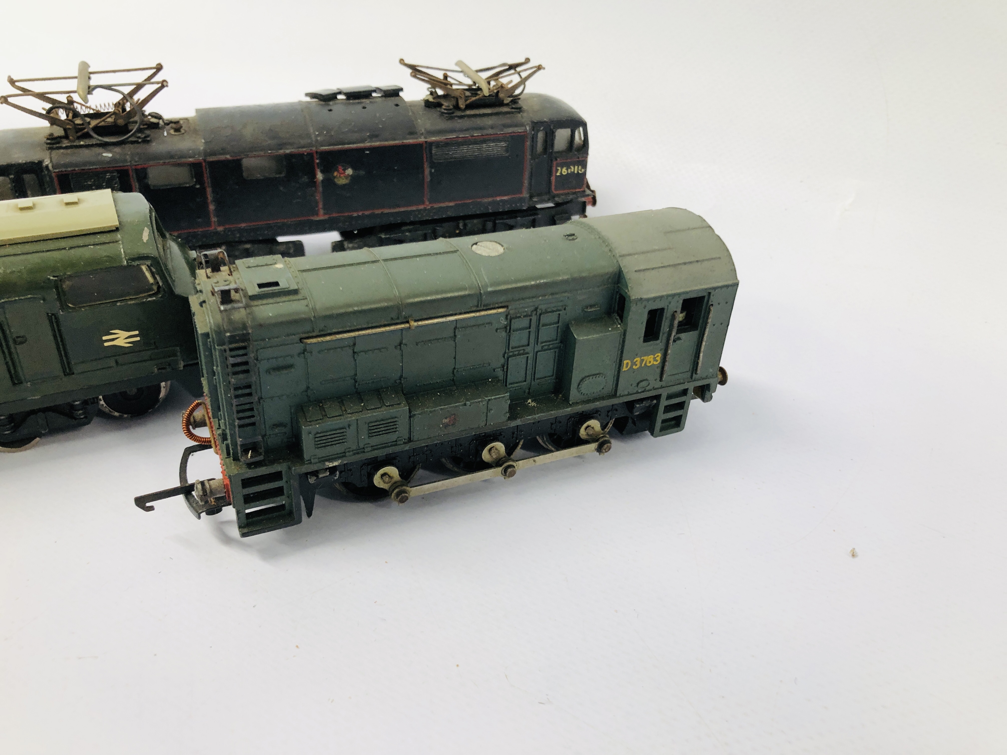 4 VARIOUS 00 GAUGE HORNBY LOCOMOTIVES INCLUDING DIESEL, ELECTRIC ETC. - Image 4 of 10