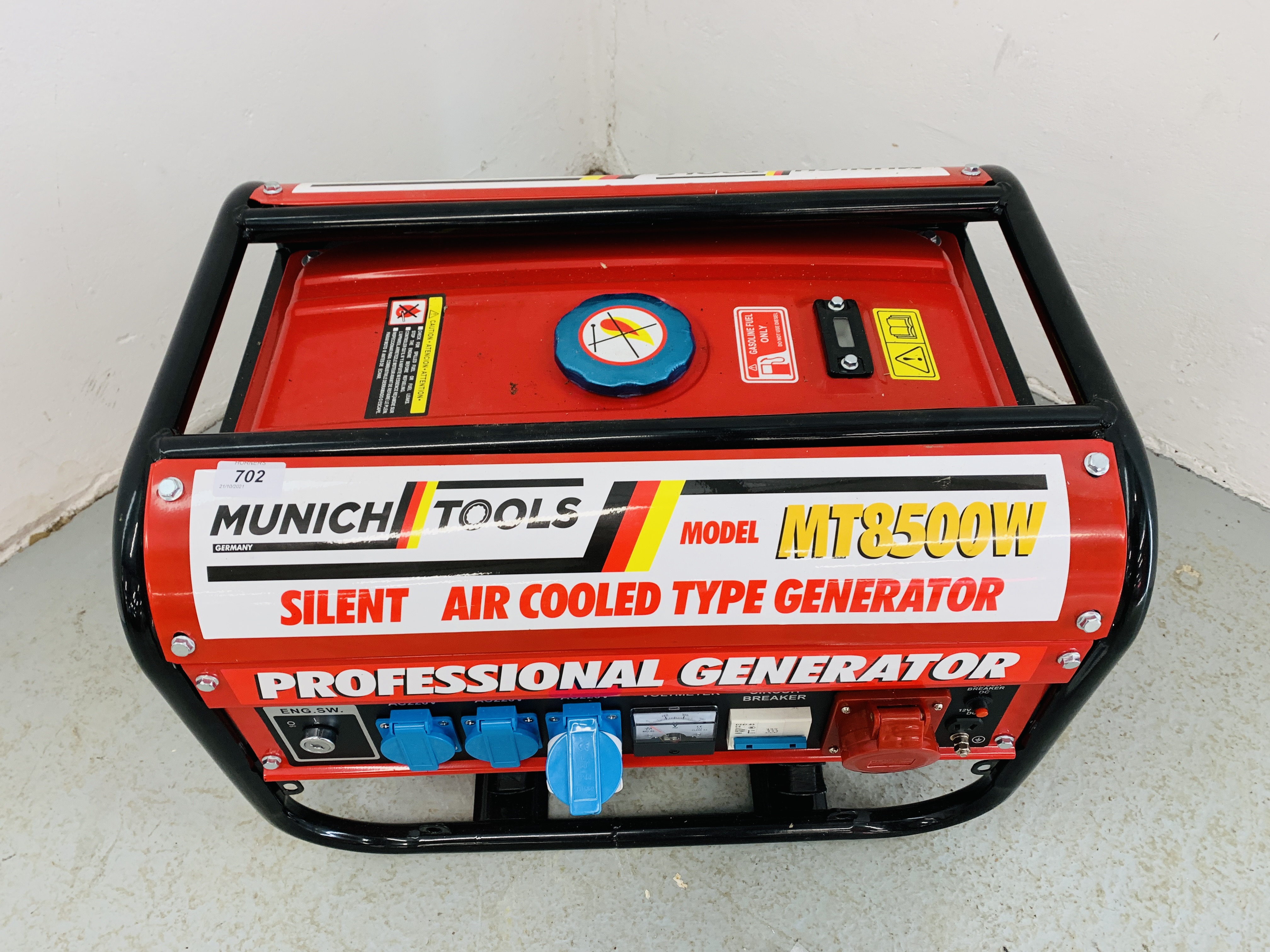 MUNICH TOOLS MT8500W SILENT AIR COOLED TYPE GENERATOR - SOLD AS SEEN - Image 2 of 7