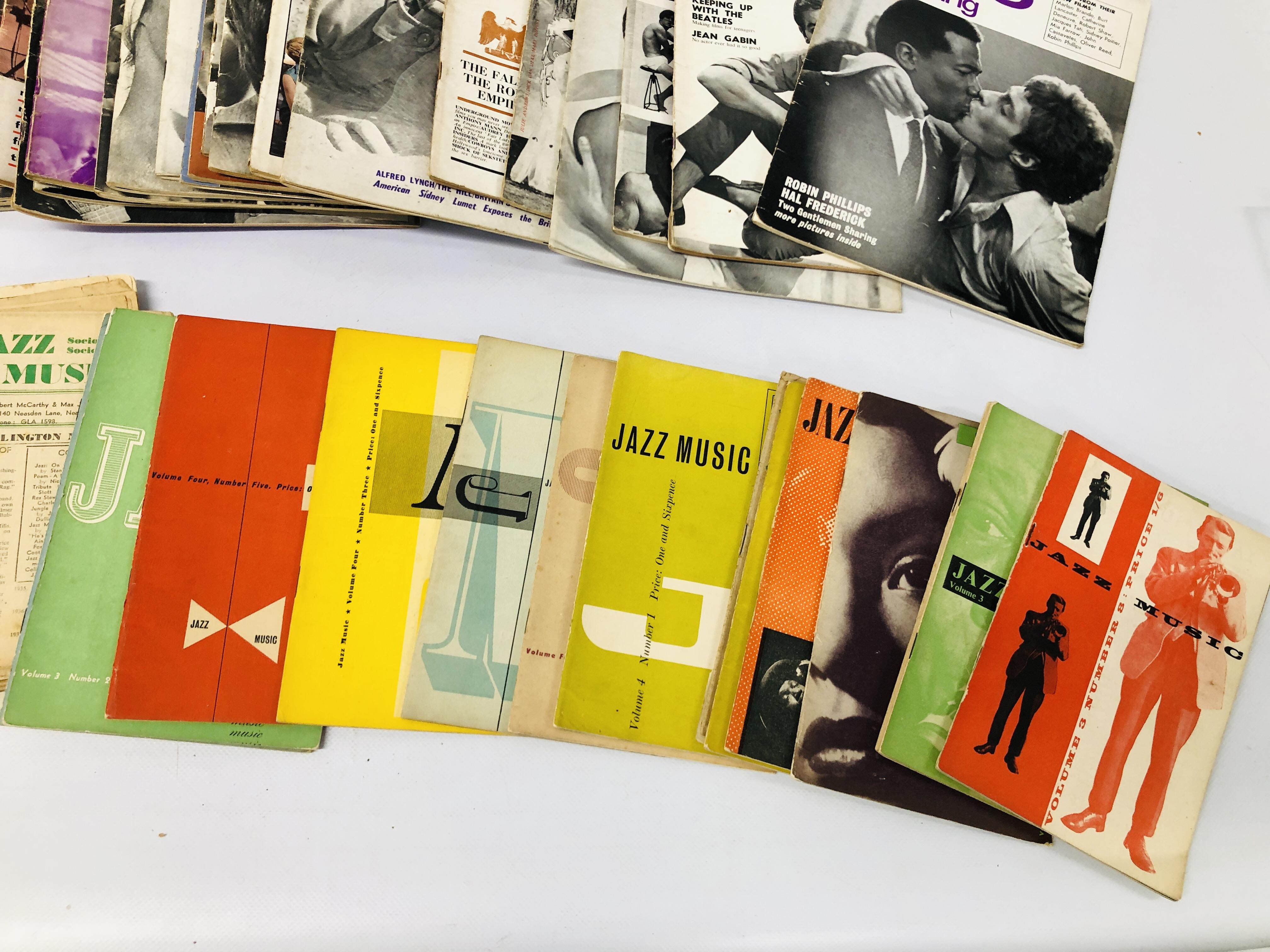 COLLECTION OF VINTAGE 1960'S JAZZ & FILM MAGAZINES IN AN OAK CUTLERY TRAY WITH BRASS BANDING - Image 6 of 7