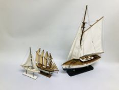 3 WOODEN MODEL SAILING SHIPS AND YACHTS, LARGEST YACHT 46CM LONG. 58CM HIGH (AF).