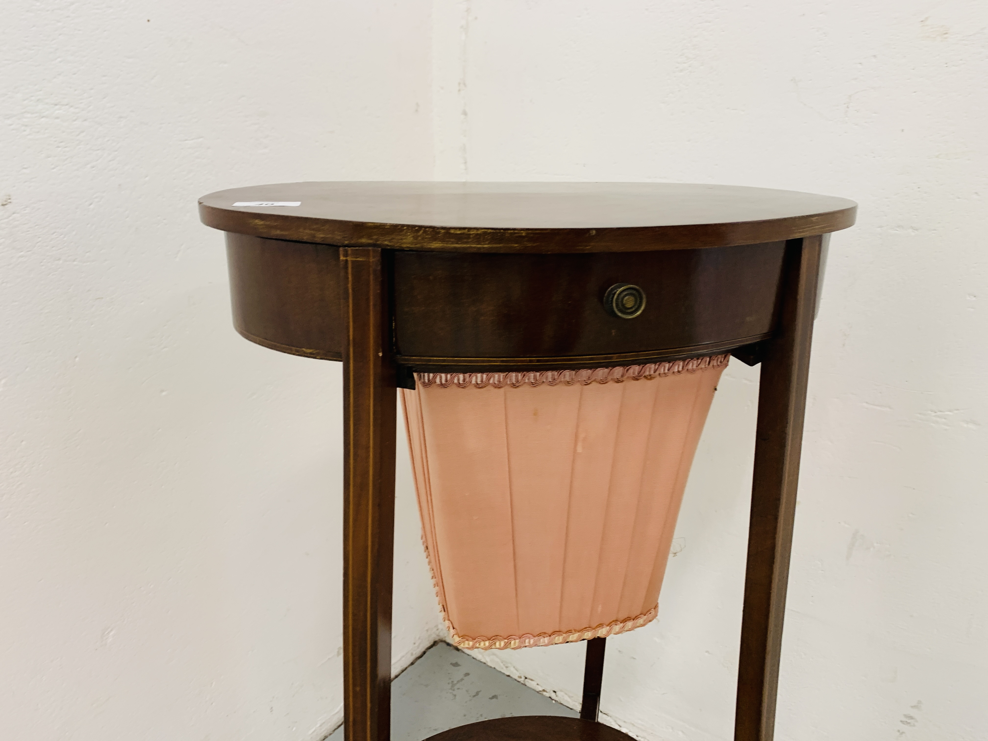AN EDWARDIAN MAHOGANY TWO TIER WORK TABLE OF OVAL FORM ON SPLAYED LEG, - Image 3 of 6