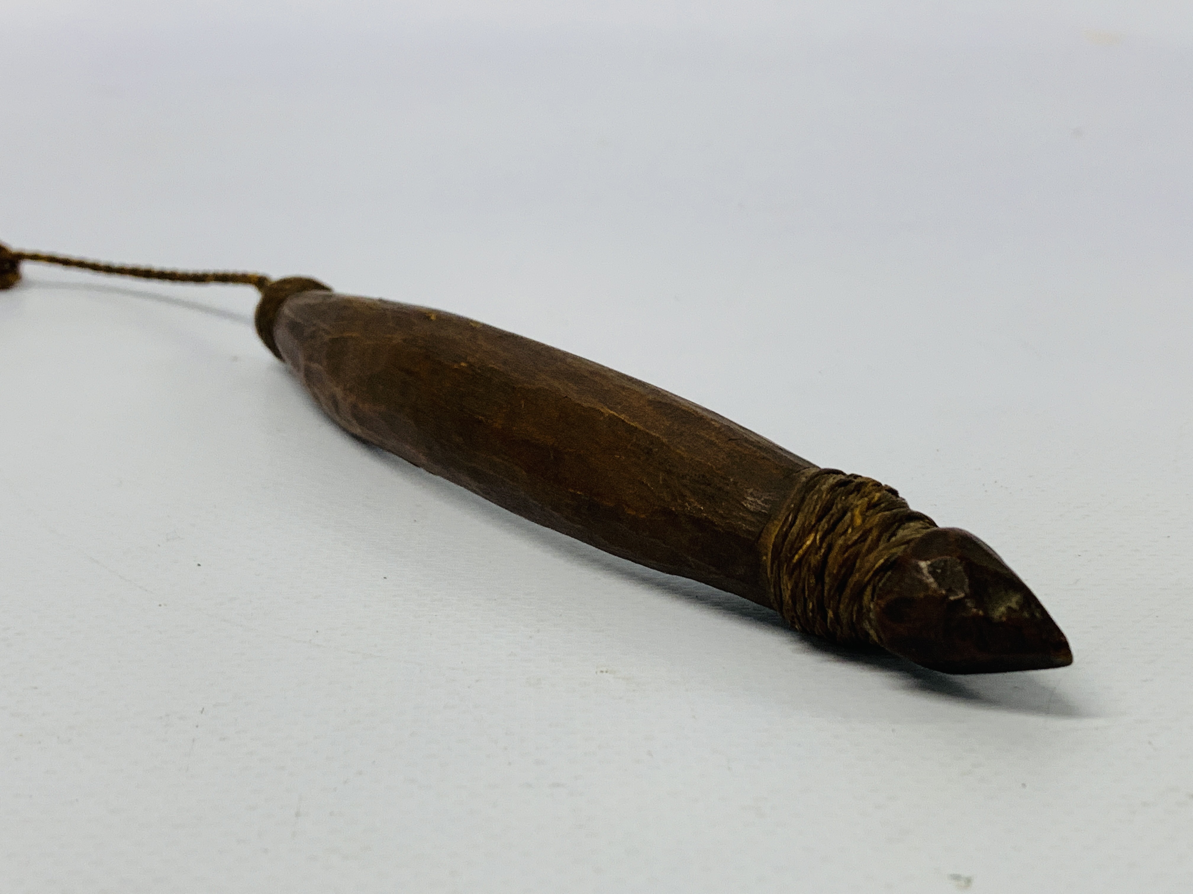 A 19TH CENTRY MAORI FISH HOOK MADE WITH HALIOTIS SHELL, - Image 10 of 10