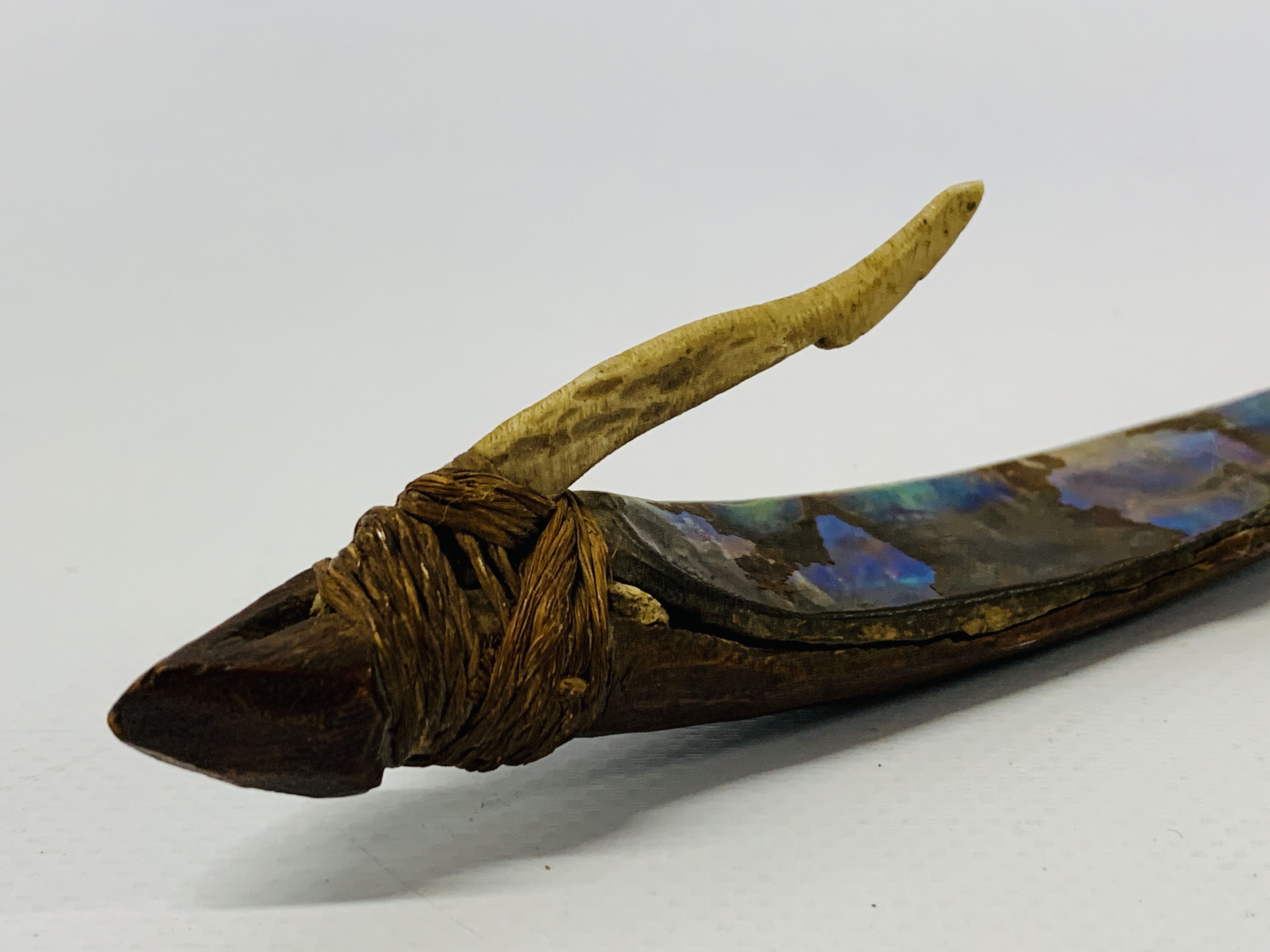 A 19TH CENTRY MAORI FISH HOOK MADE WITH HALIOTIS SHELL, - Image 3 of 10