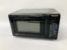 A PANASONIC MICROWAVE OVEN - SOLD AS SEEN