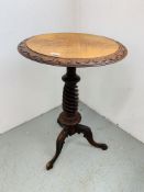 PERIOD HARDWOOD SINGLE PEDESTAL OCCASIONAL WINE TABLE ON 3 SPLAYED LEGS,