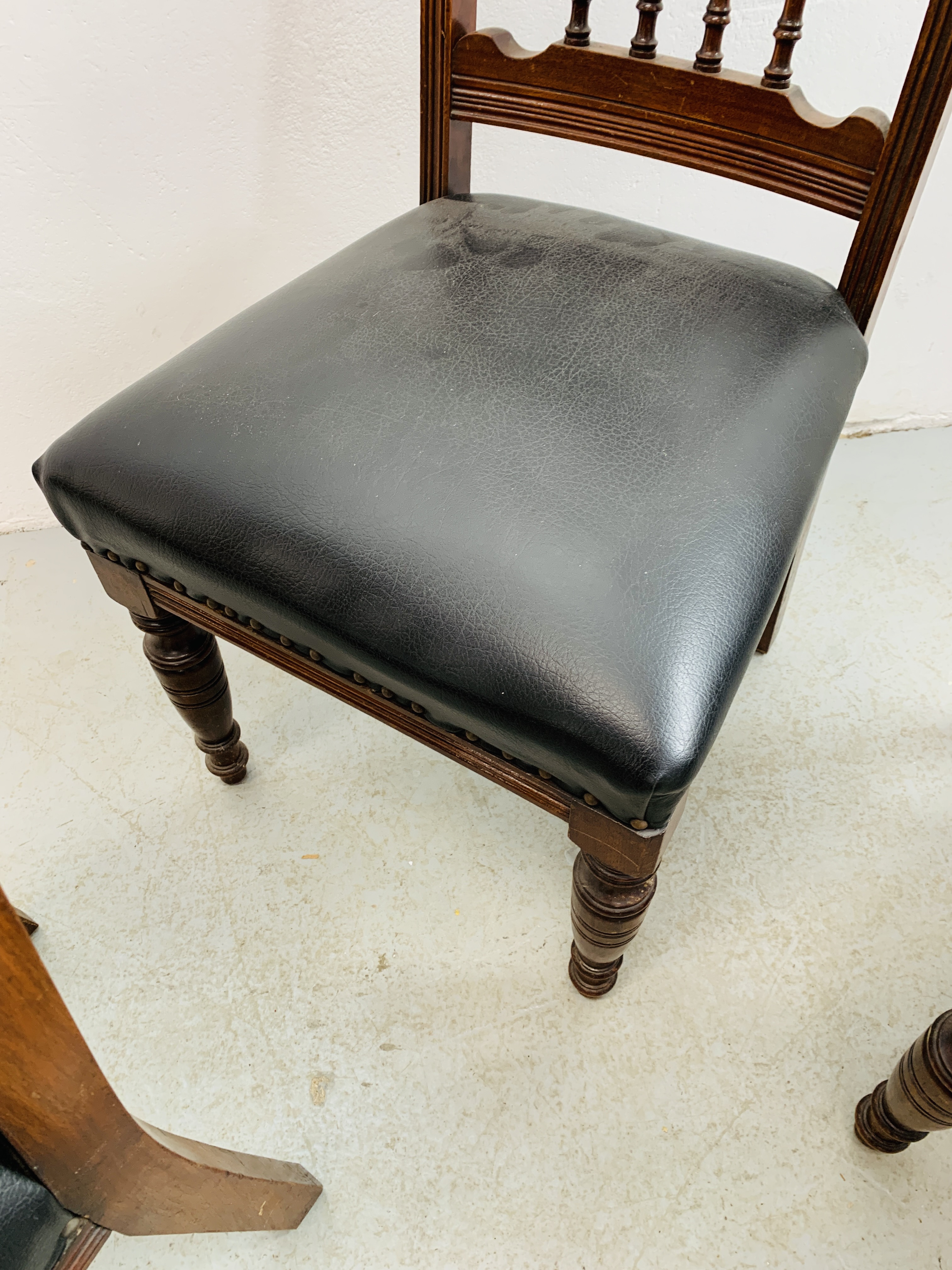 SET OF 6 PERIOD CARVED MAHOGANY DINING CHAIRS, BLACK LEATHER FINISH SEATS, - Image 7 of 10