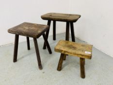 3 ANTIQUE COUNTRY STOOLS INCLUDING OAK - HIGHEST 37CM. SMALLEST 21CM.