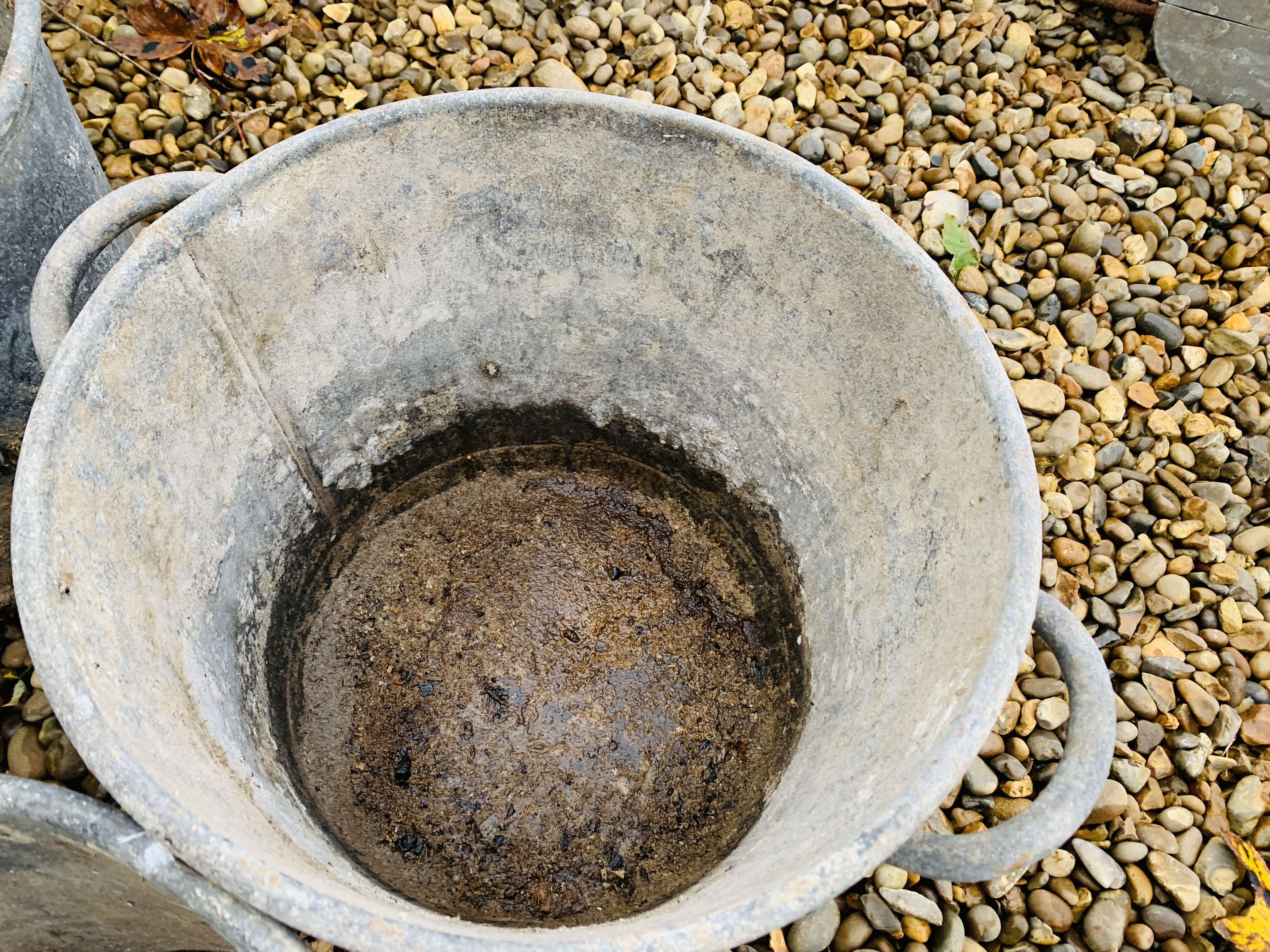 5 X HEAVY GALVANISED VINTAGE SKEPS DIAMETER 40CM, - Image 7 of 7