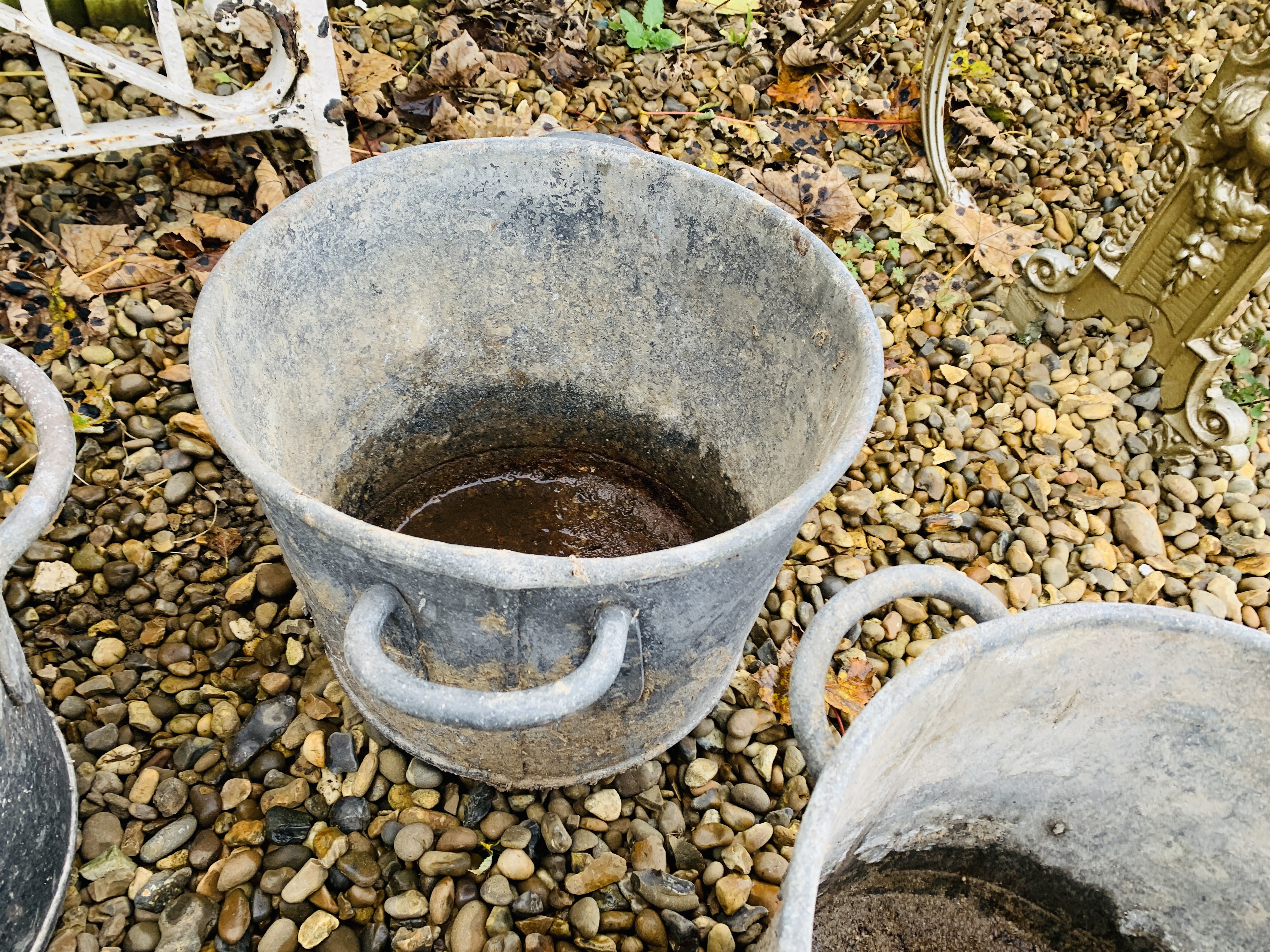 5 X HEAVY GALVANISED VINTAGE SKEPS DIAMETER 40CM, - Image 6 of 7