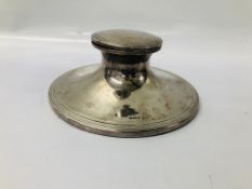 1911 SILVER INKWELL WALKER & HALL "WEST NORFOLK HUNT" 2ND PRIZE COUPLES 1912