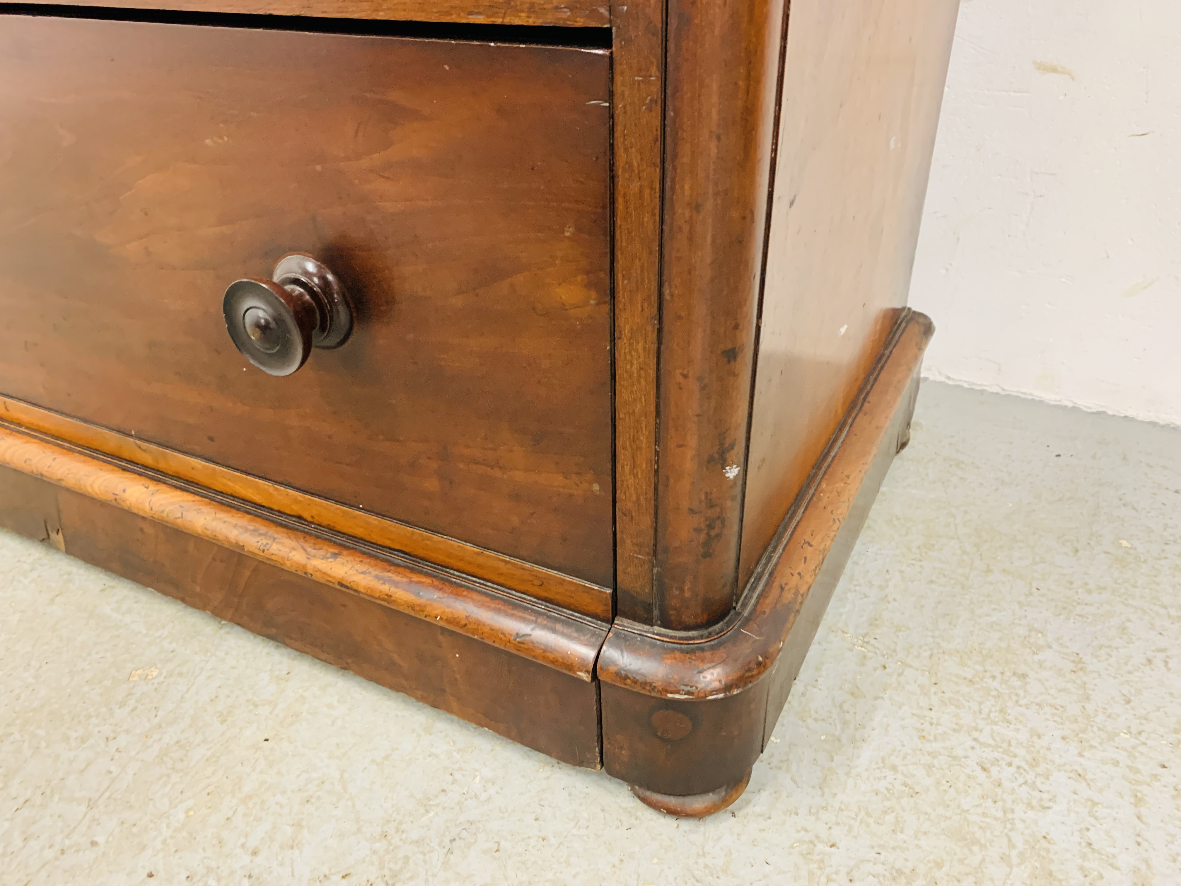 VICTORIAN MAHOGANY TWO OVER THREE DRAWER CHEST WITH TURNED HANDLES - W 106CM. D 50CM. H 112CM. - Image 9 of 10