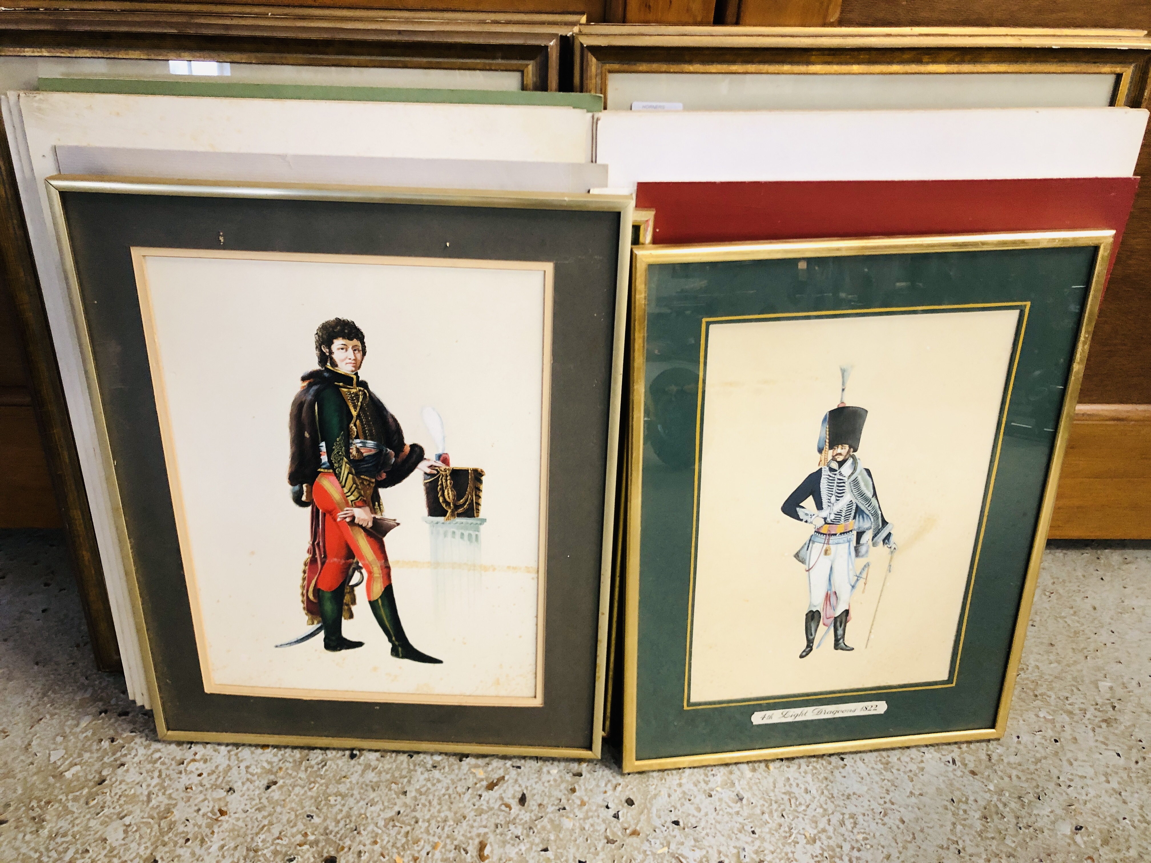 A COLLECTION OF FRAMED AND UNFRAMED STUDIES OF FIGURES IN PERIOD & MILITARY COSTUME (20) - Image 11 of 12
