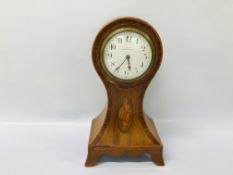 EDWARDIAN MAHOGANY INLAID 8 DAY BALLOON MANTEL CLOCK BY "GOULDING & CO. PLYMOUTH" - H 28CM.