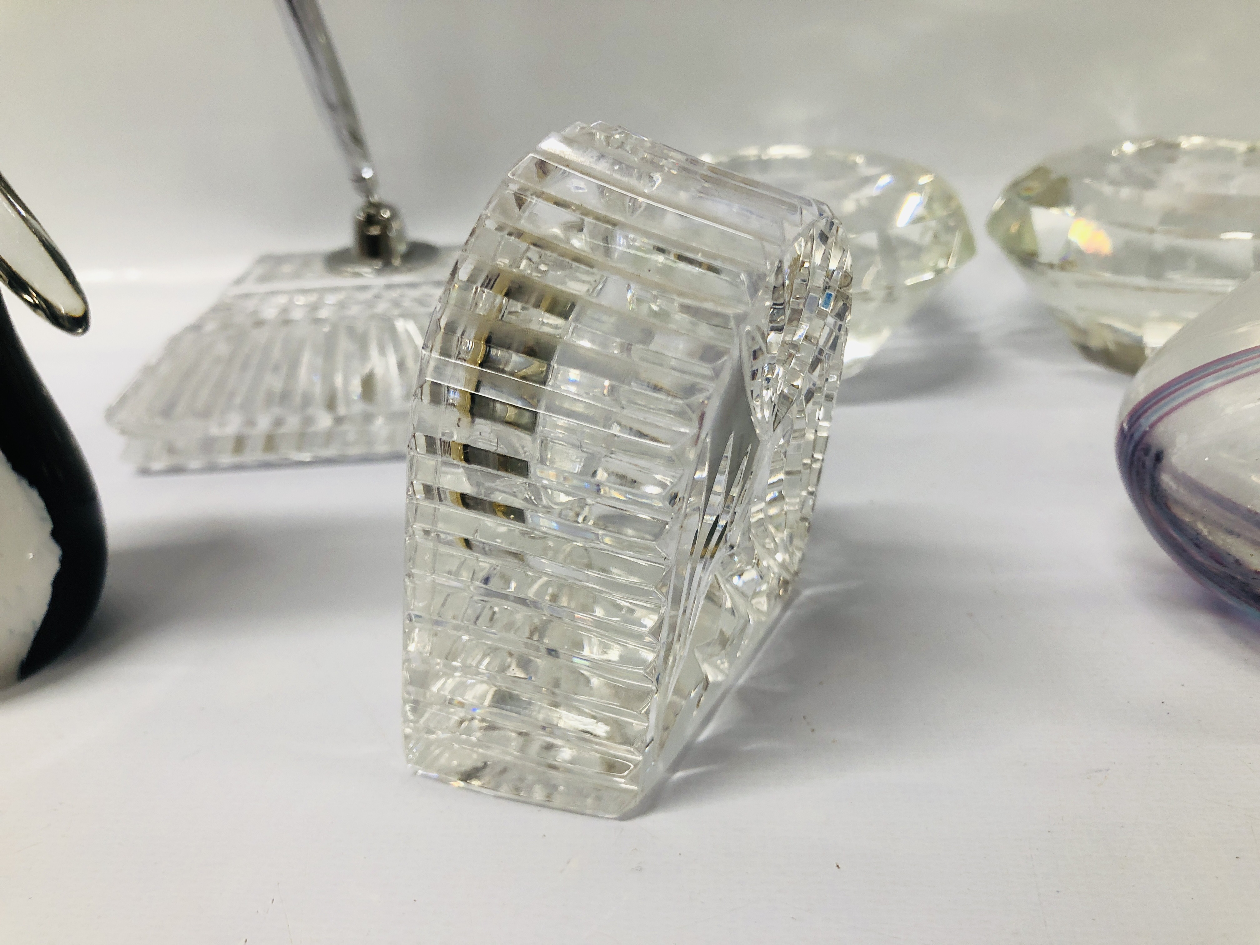 WATERFORD CRYSTAL PEN STAND AND CLOCK, 2 ART GLASS CANDLE STANDS, - Image 3 of 7