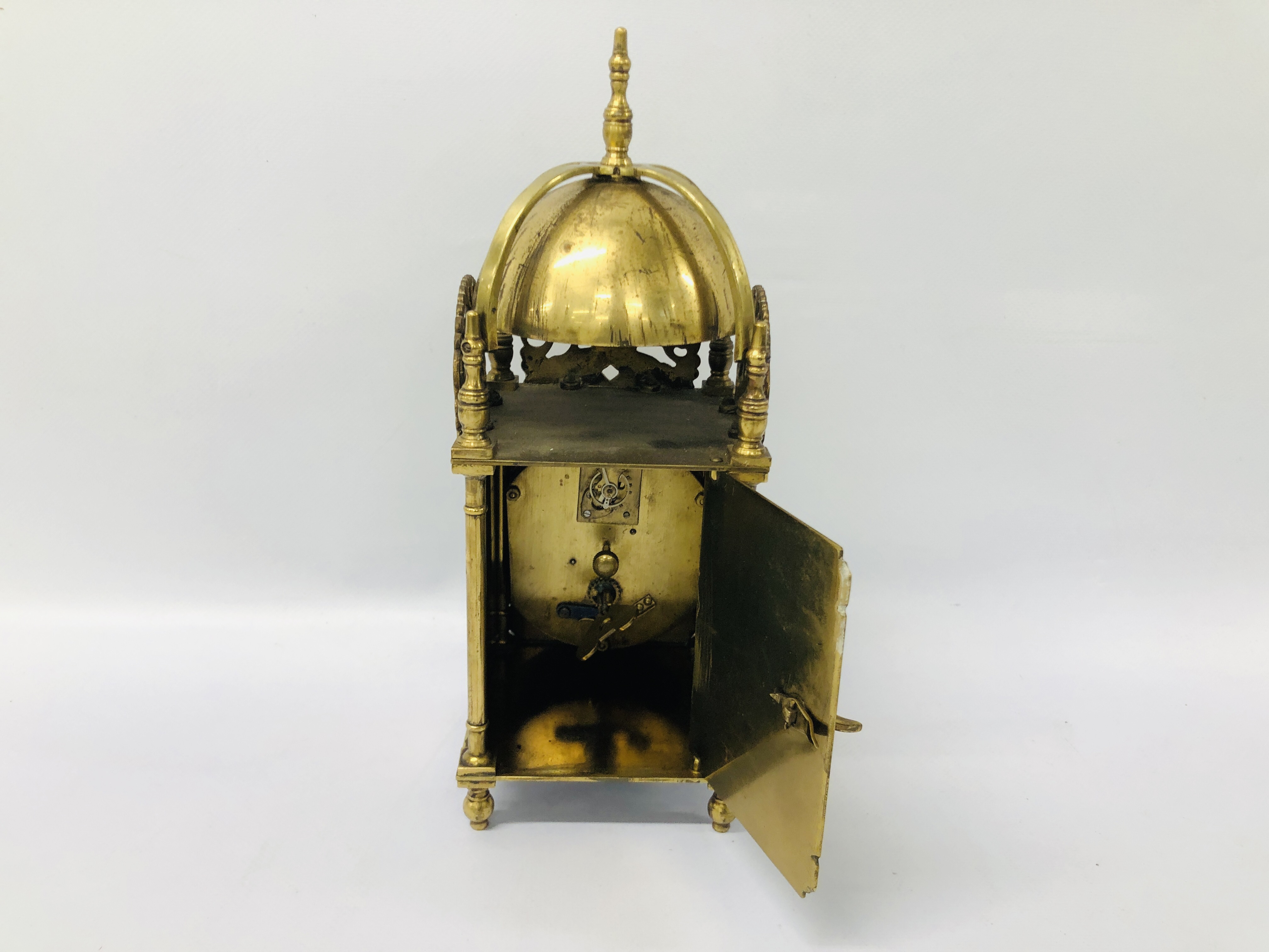 ANTIQUE FRENCH BRASS 8 DAY LANTERN CLOCK - H 27CM. - Image 5 of 7