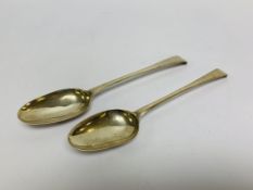 A PAIR OF SILVER BRIGHT-CUT SERVING SPOONS, T CHAWNER,
