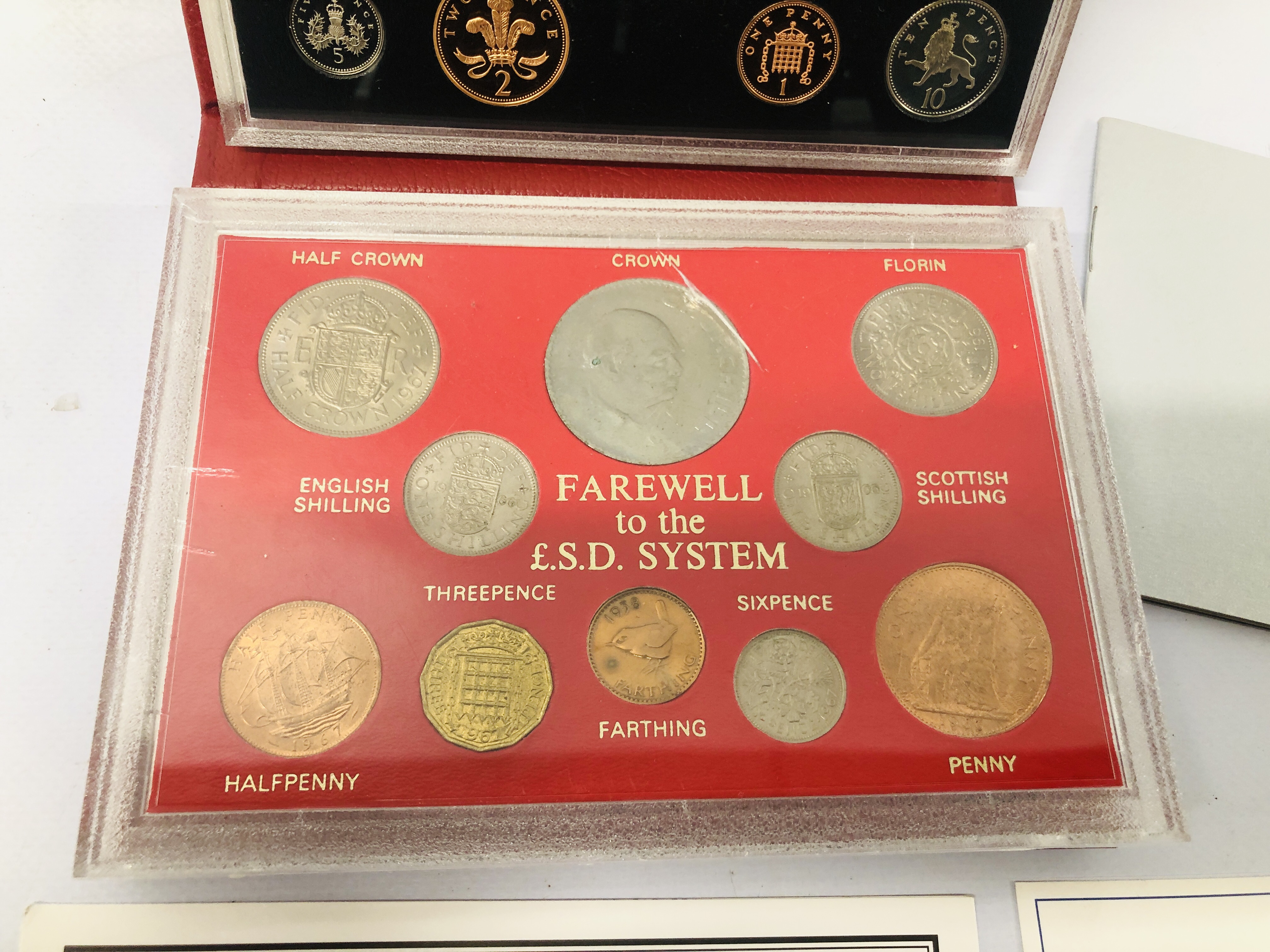 1999 UNITED KINGDOM PROOF COIN COLLECTION WITH CERTIFICATE AND FAREWELL TO THE £.S. - Image 3 of 7