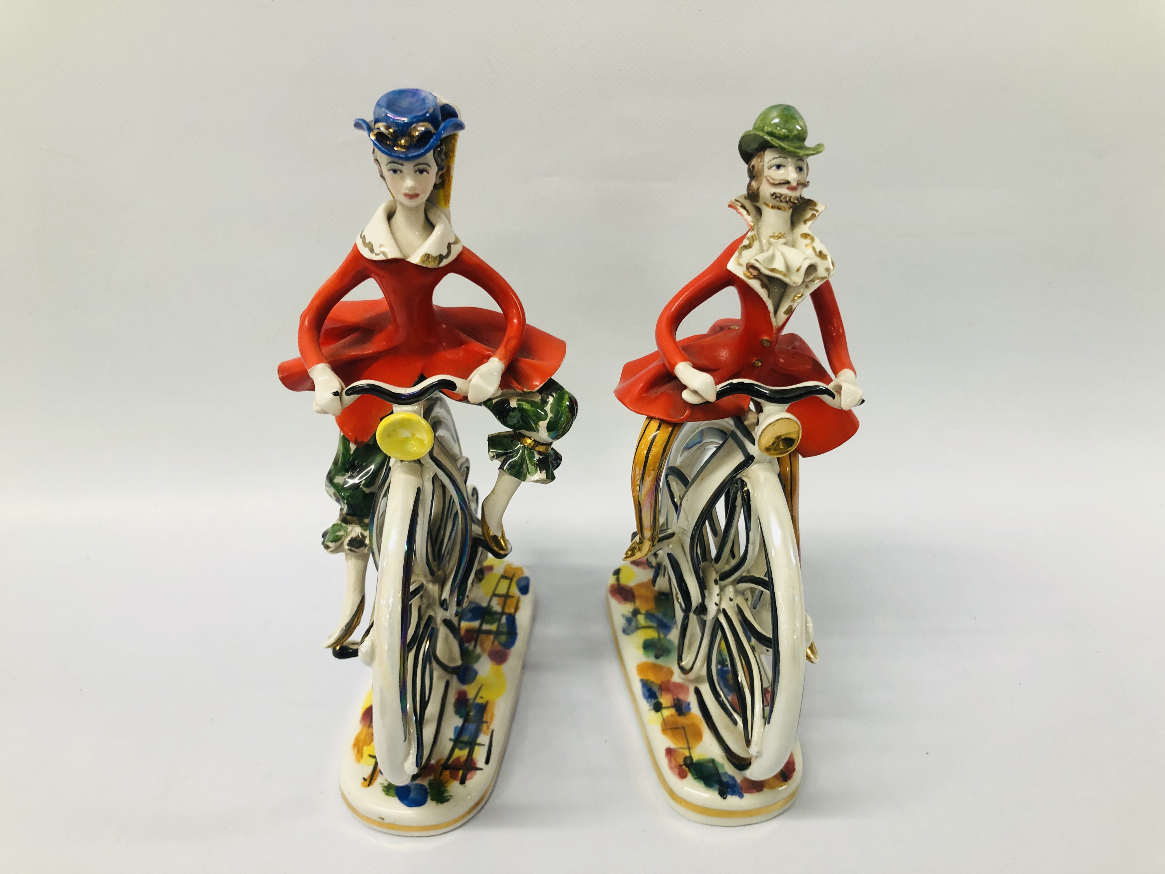 PAIR OF ITALIAN ORNAMENTS "LADY'S UPON PENNY FARTHINGS" H 24CM ALONG WITH A FIGURED CABINET - Image 7 of 10