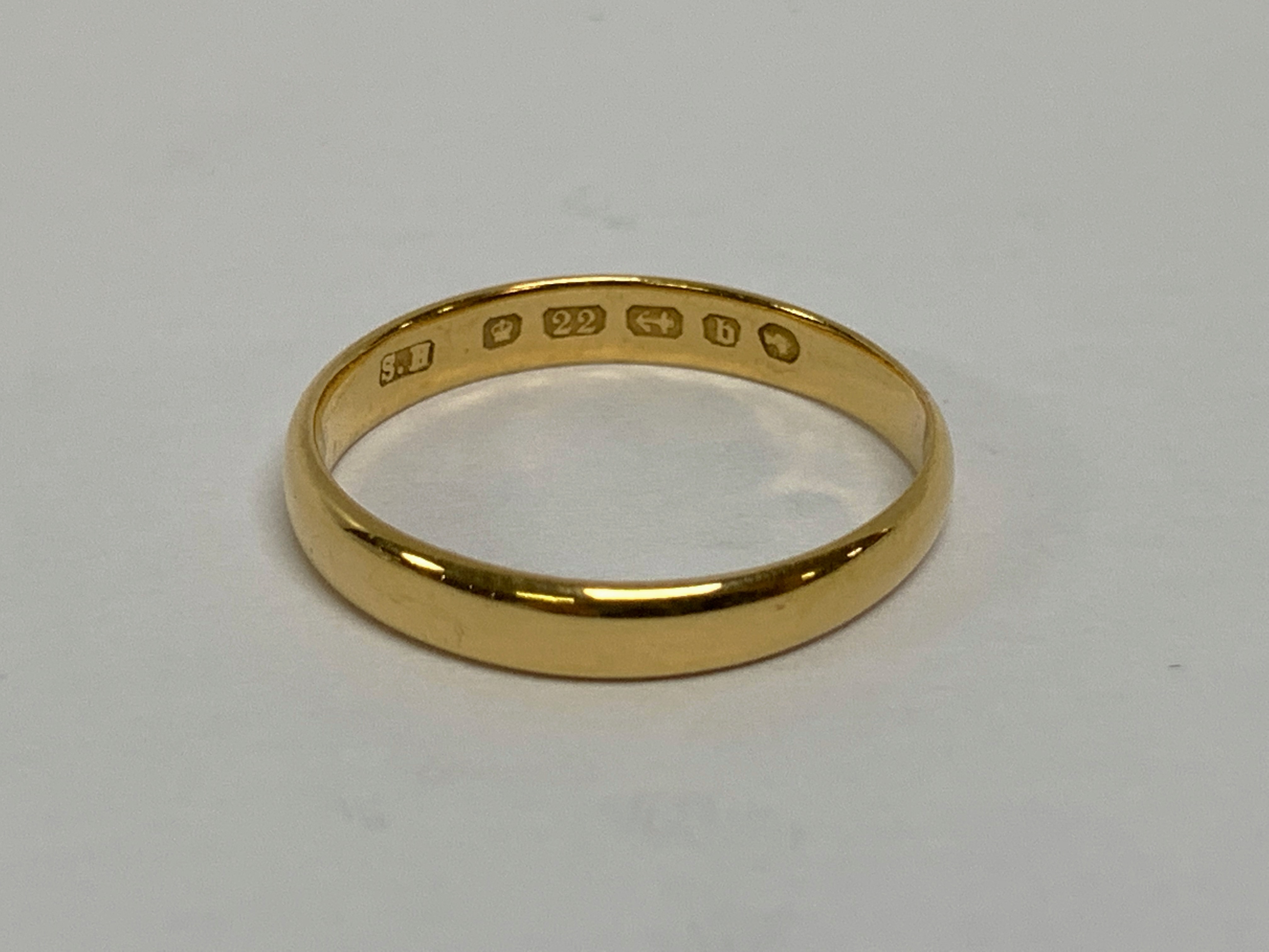 A 22CT WEDDING BAND (2. - Image 3 of 6