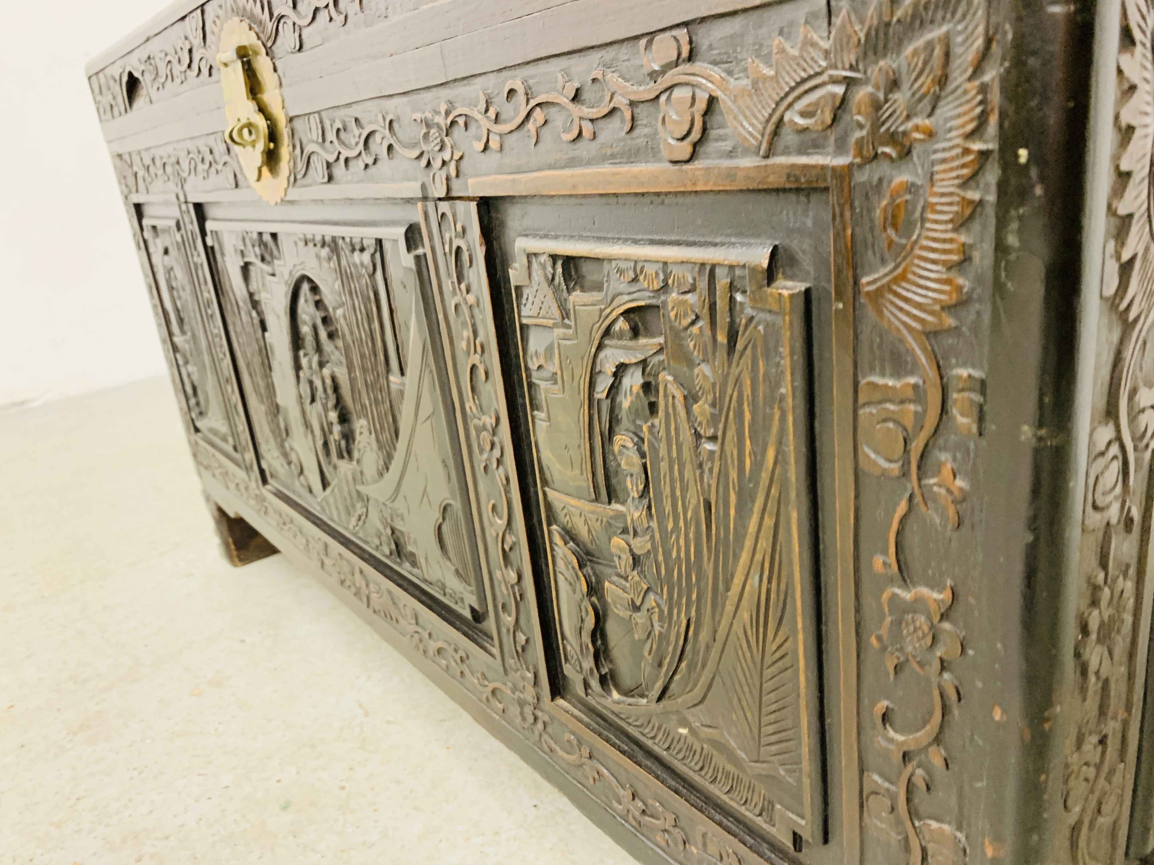 HEAVILY CARVED CAMPHOR WOOD CHEST - THE PANELS WITH ORIENTAL DESIGN - Image 6 of 11