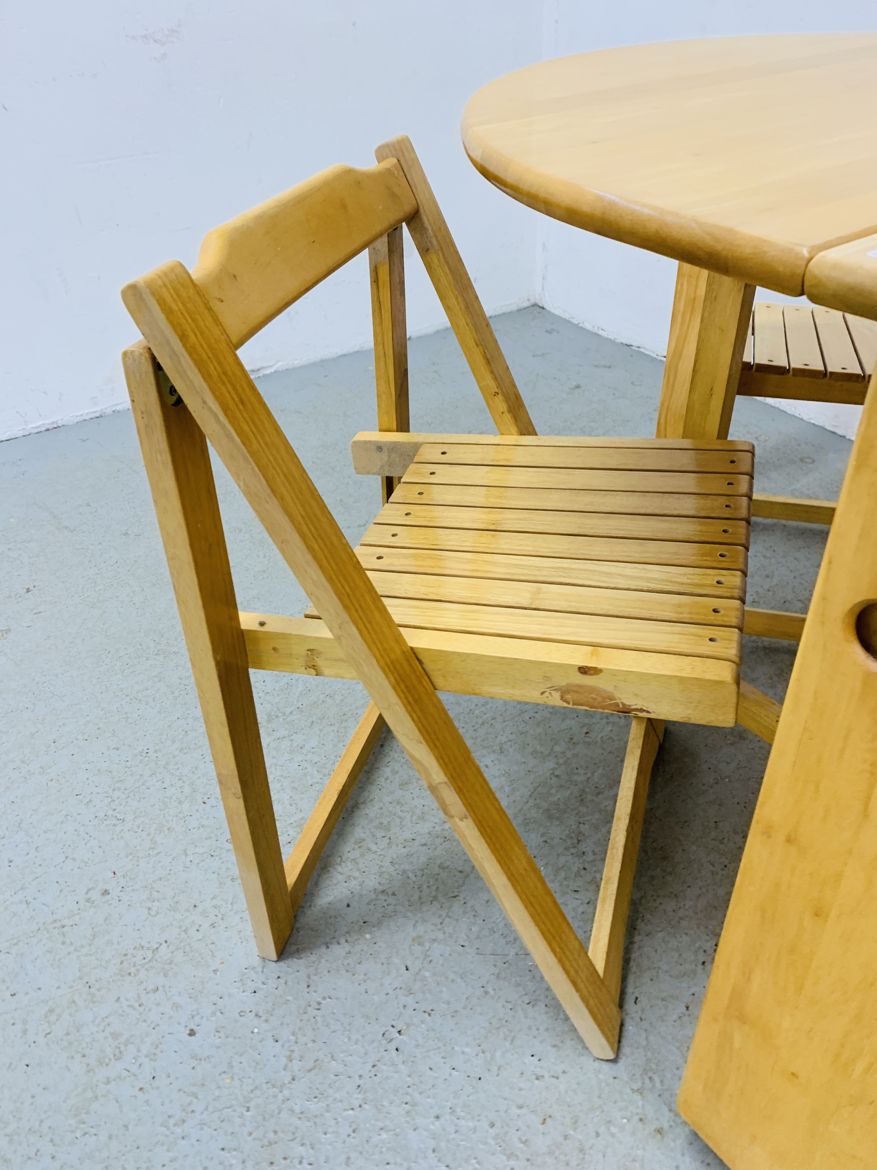 MODERN BEECH WOOD COMPACT GATELEG DINING SET (TABLE AND FOUR FOLDING CHAIRS) - W 85CM. L 132CM. - Image 7 of 8