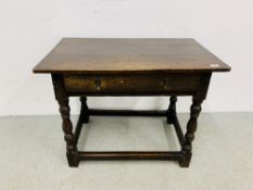 AN ANTIQUE OAK SINGLE DRAWER SIDE TABLE TURNED SUPPORTS, STRETCHES TO BASE W 91CM, D 54CM,