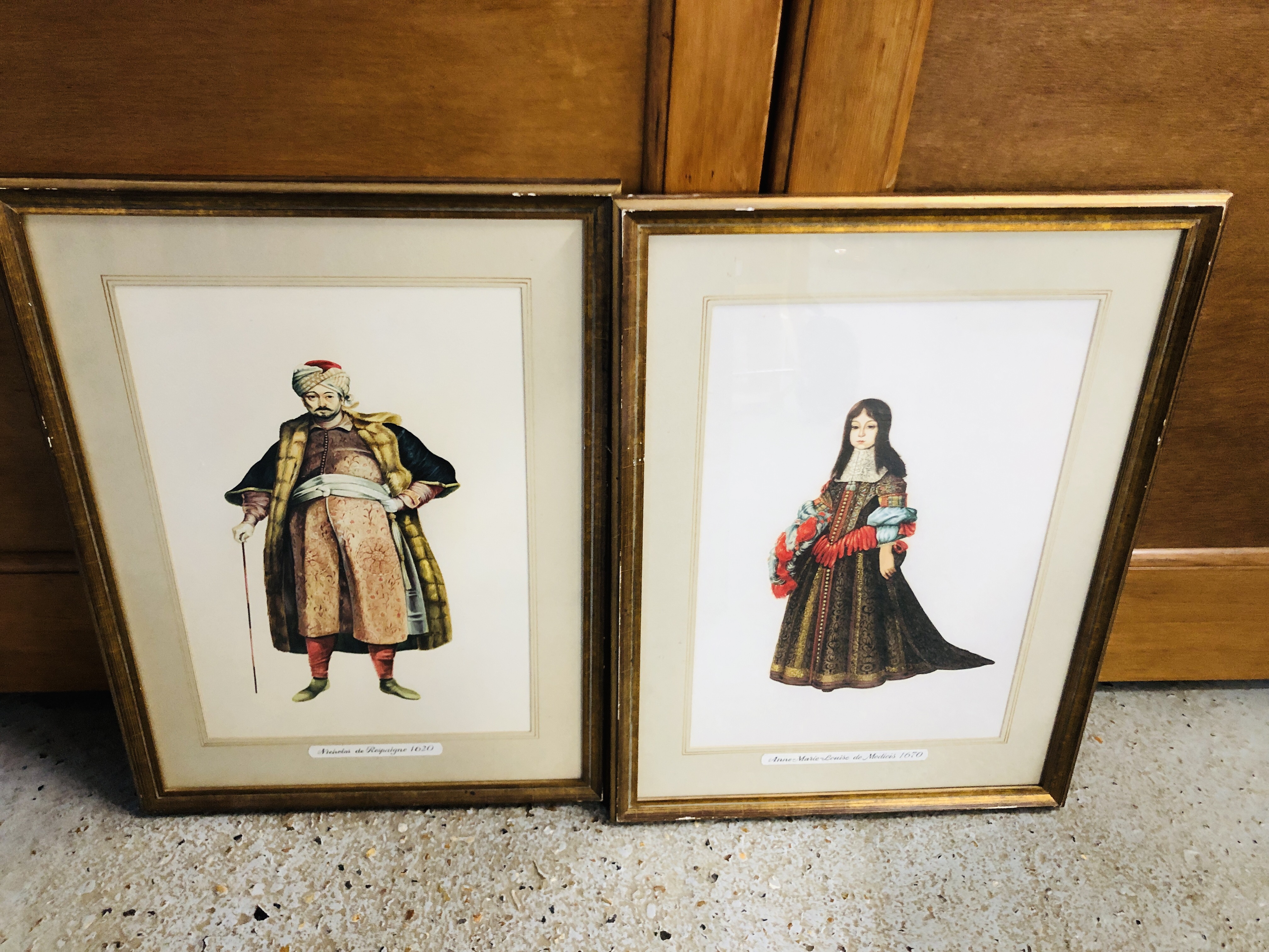 A COLLECTION OF FRAMED AND UNFRAMED STUDIES OF FIGURES IN PERIOD & MILITARY COSTUME (20) - Image 2 of 12