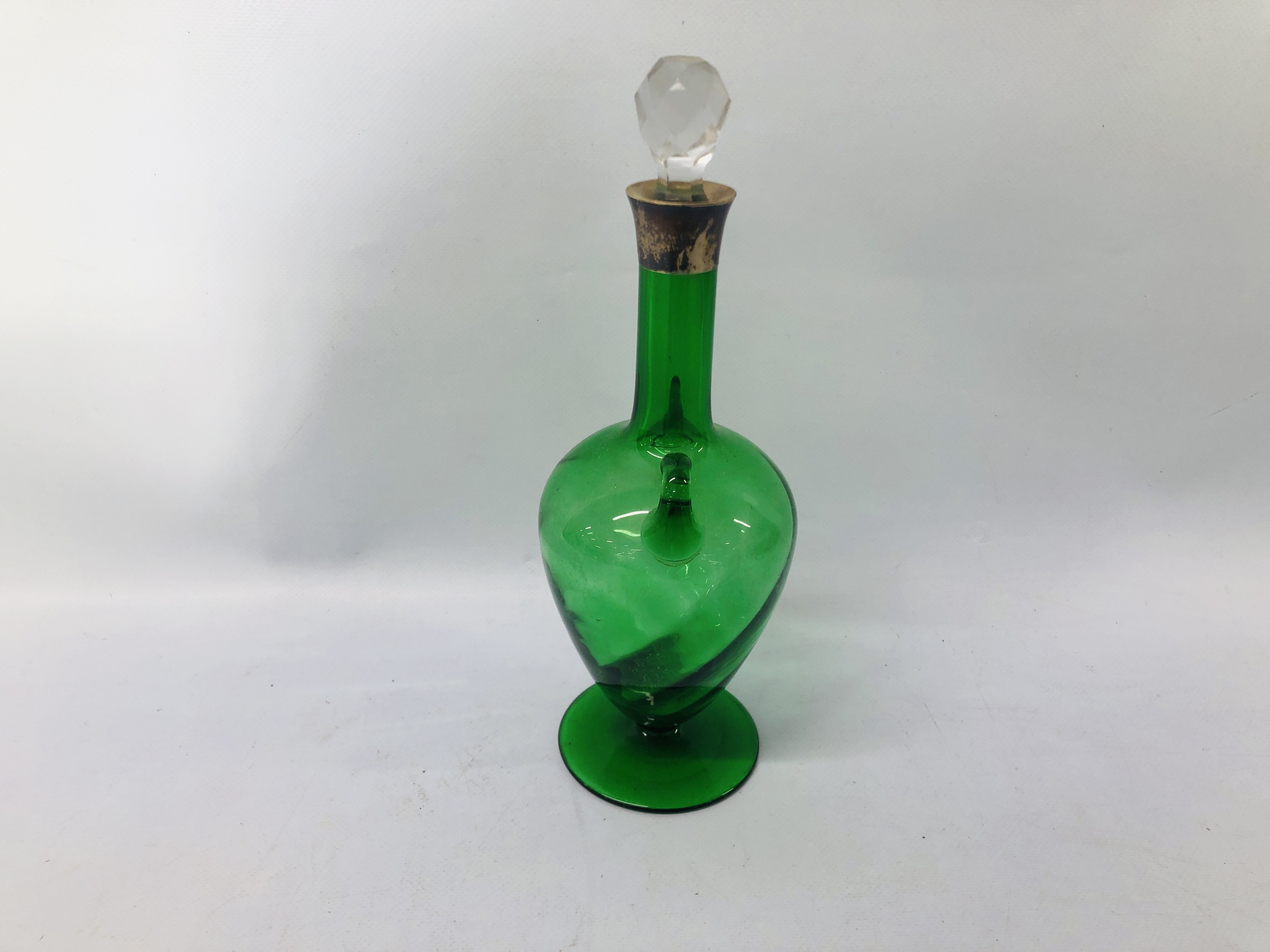 A GREEN GLASS DECANTER WITH TWO HANDLES, SILVER MOUNT, - Image 6 of 7