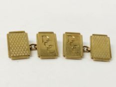 A PAIR OF 9CT GOLD GENTLEMAN'S CUFF LINKS MONOGRAMMED D.C.C.