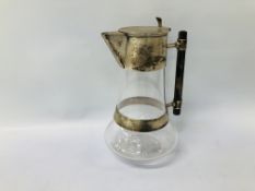 AN AESTHETIC MOVEMENT SILVER MOUNTED DECANTER, SHEFFIELD ASSAY BY WALKER AND HALL,