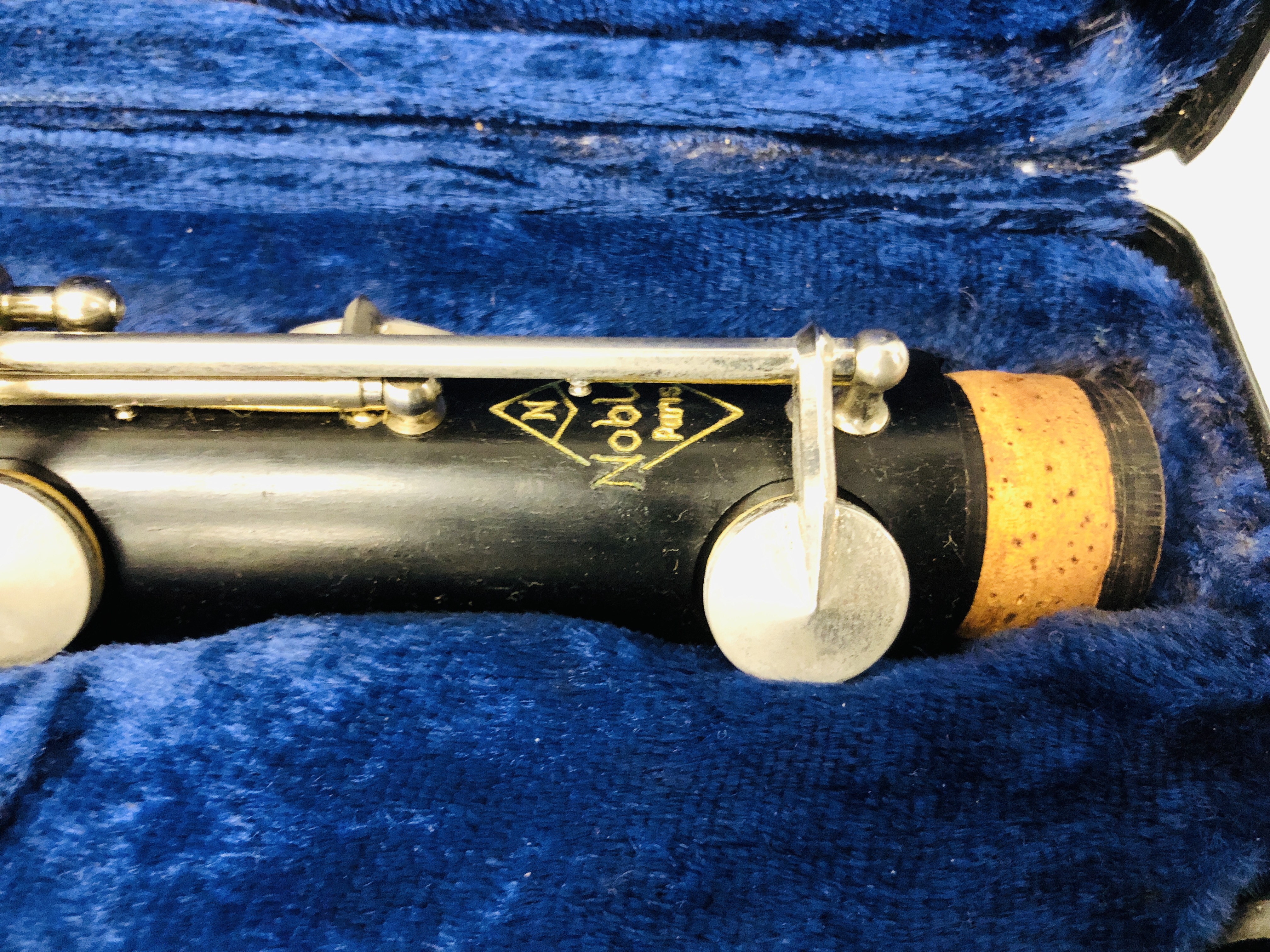 NOBLET CLARINET IN FITTED CASE - Image 3 of 6