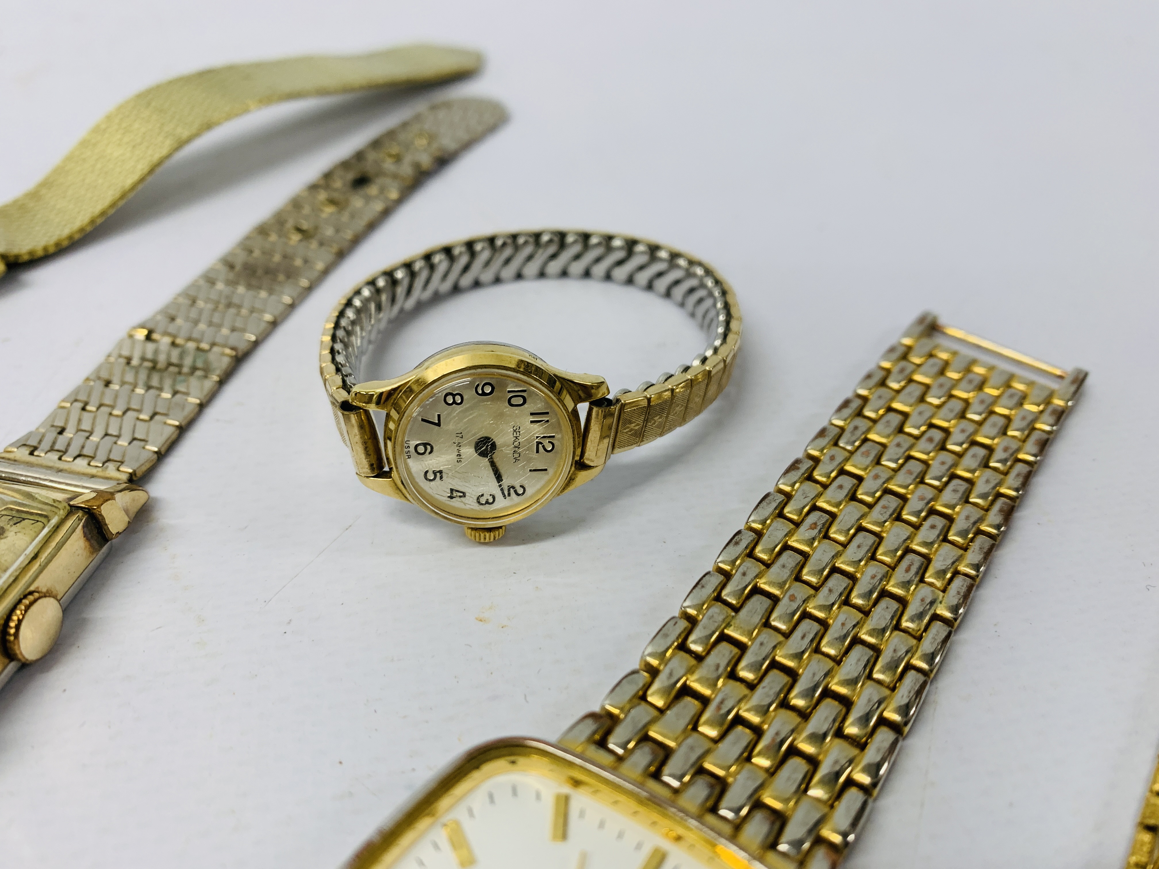 7 X ASSORTED WATCHES / FACES TO INCLUDE WALTHAM - OCEANIC ACCURIST SEKONDA ETC. - Image 4 of 8