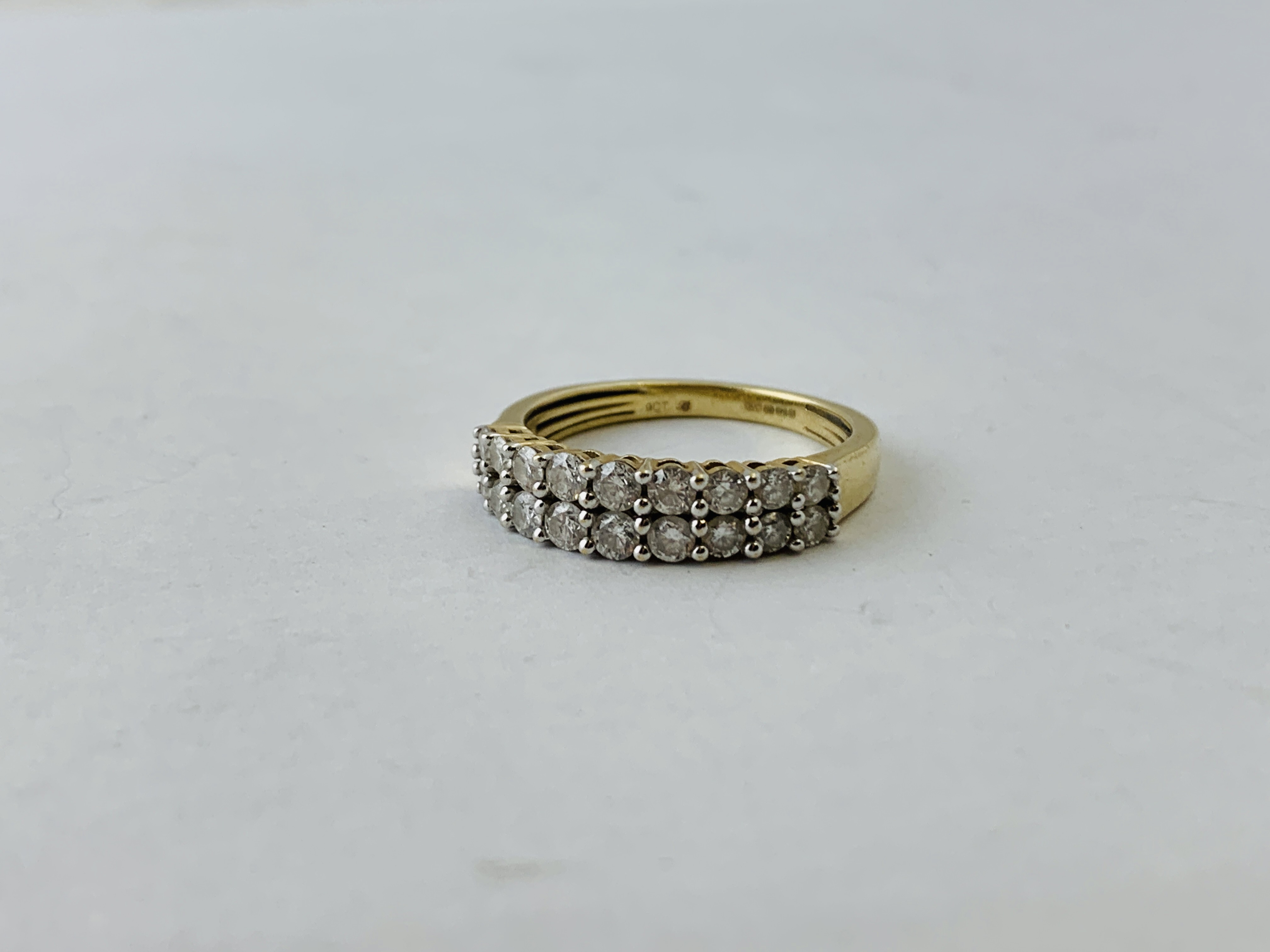 9CT GOLD DOUBLE ROW DIAMOND SET RING (TOTAL 18 STONES) SIZE Q/R - Image 2 of 7