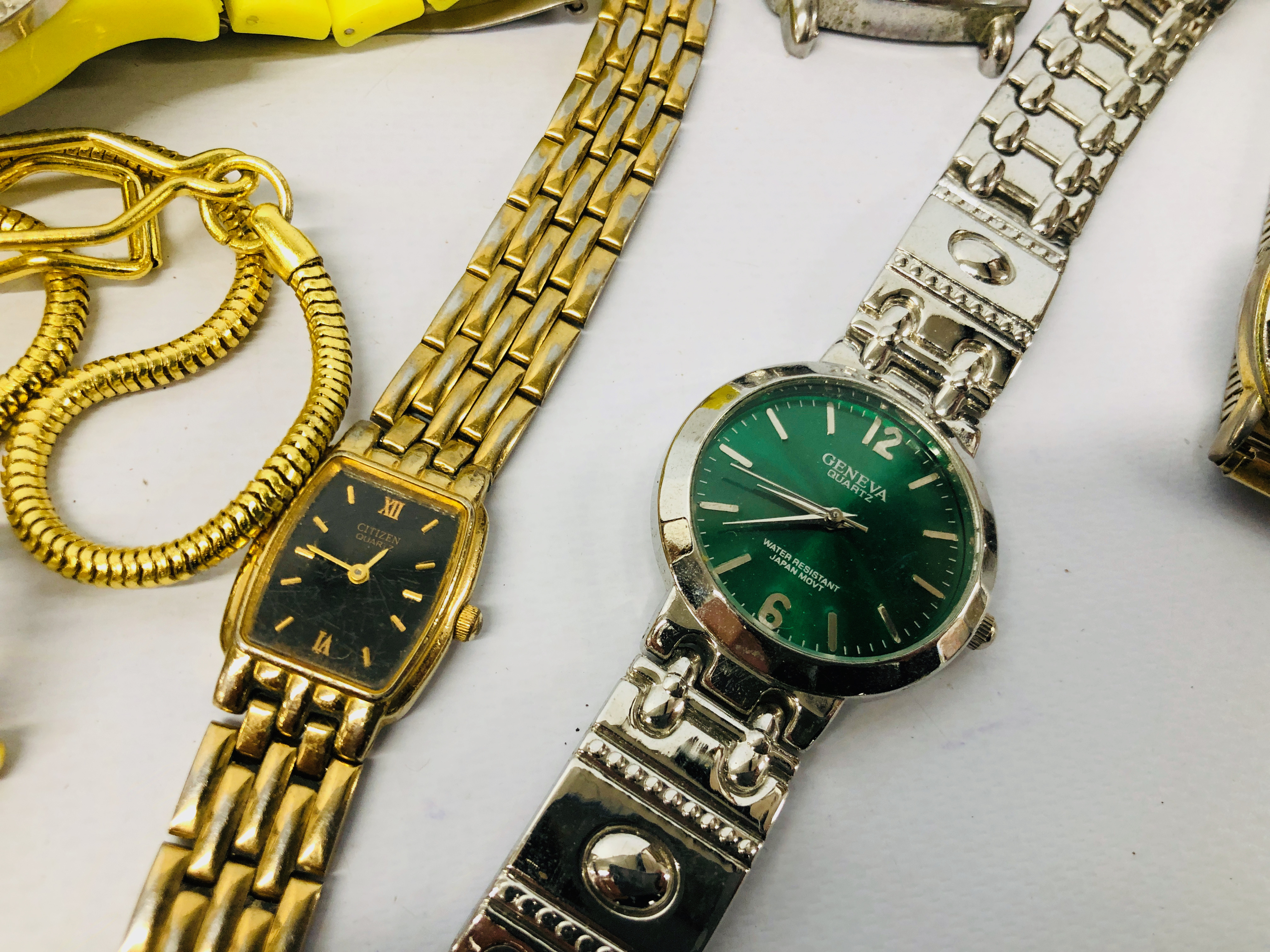 COLLECTION OF ASSORTED LADIES AND GENTS WRIST WATCHES ETC. - Image 8 of 11