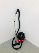 A HENRY HOOVER 2 SPEED - SOLD AS SEEN