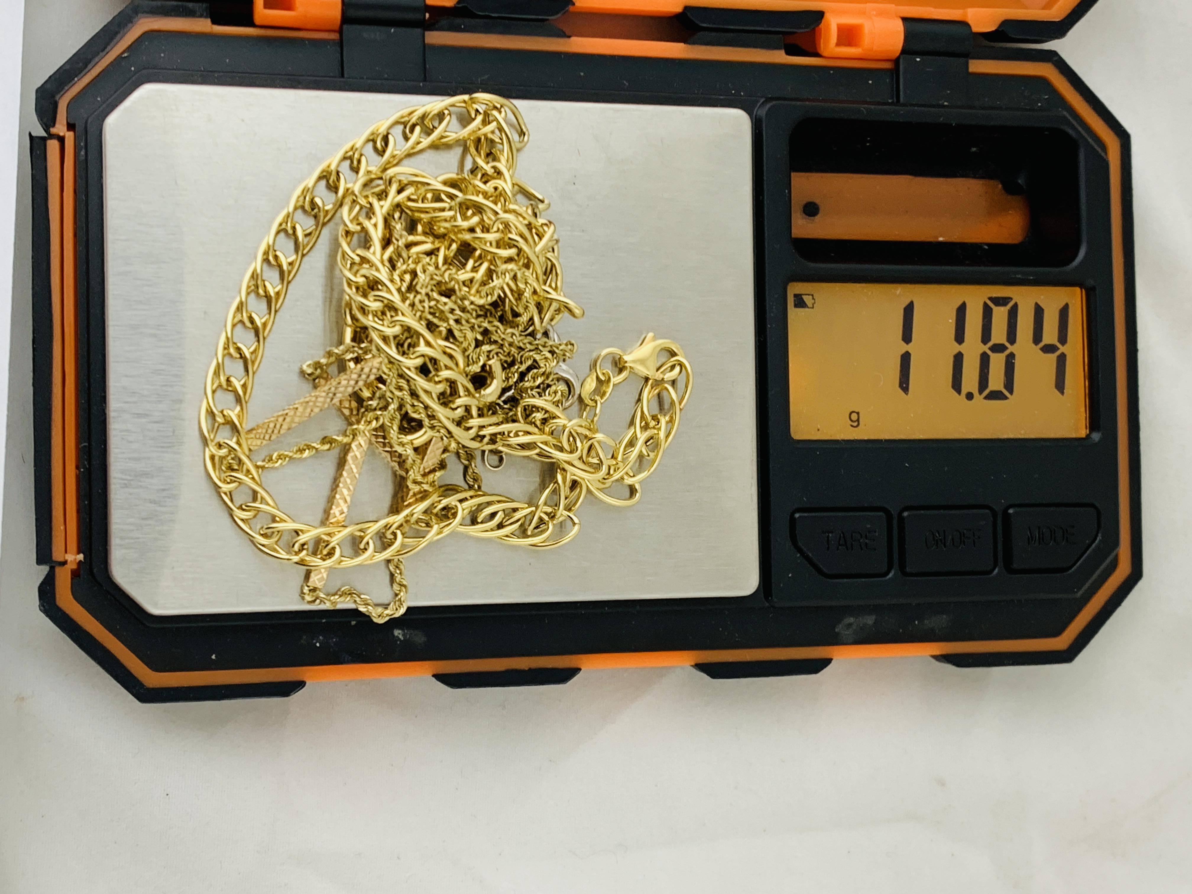 A 9CT GOLD ROPE LINK AND BATTON NECKLACE L 460MM, - Image 7 of 7