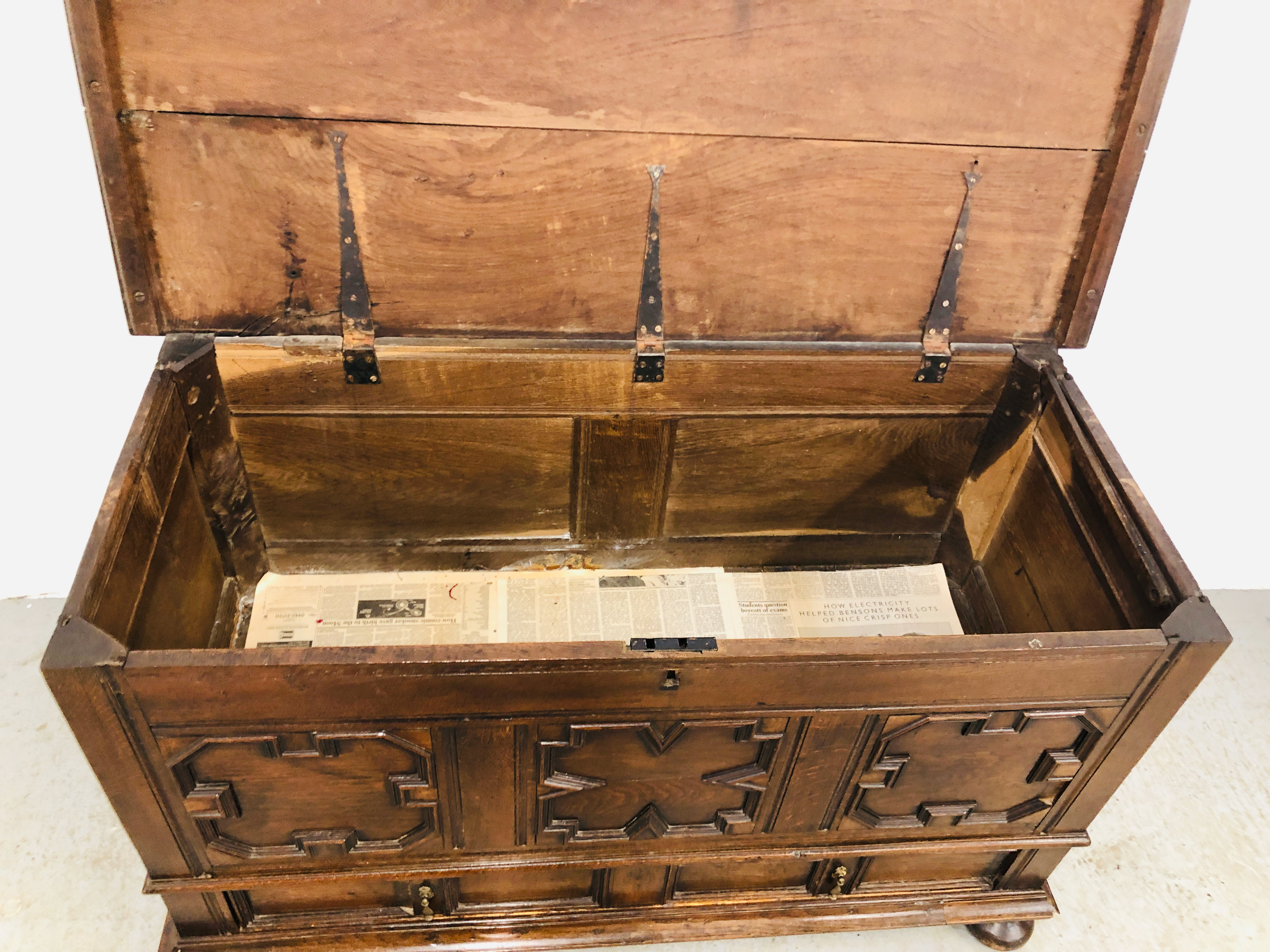 ANTIQUE OAK COFFER WITH TWO DRAWERS IN THE JACOBEAN STYLE - W 131CM. D 55CM. H 79CM. - Image 12 of 12
